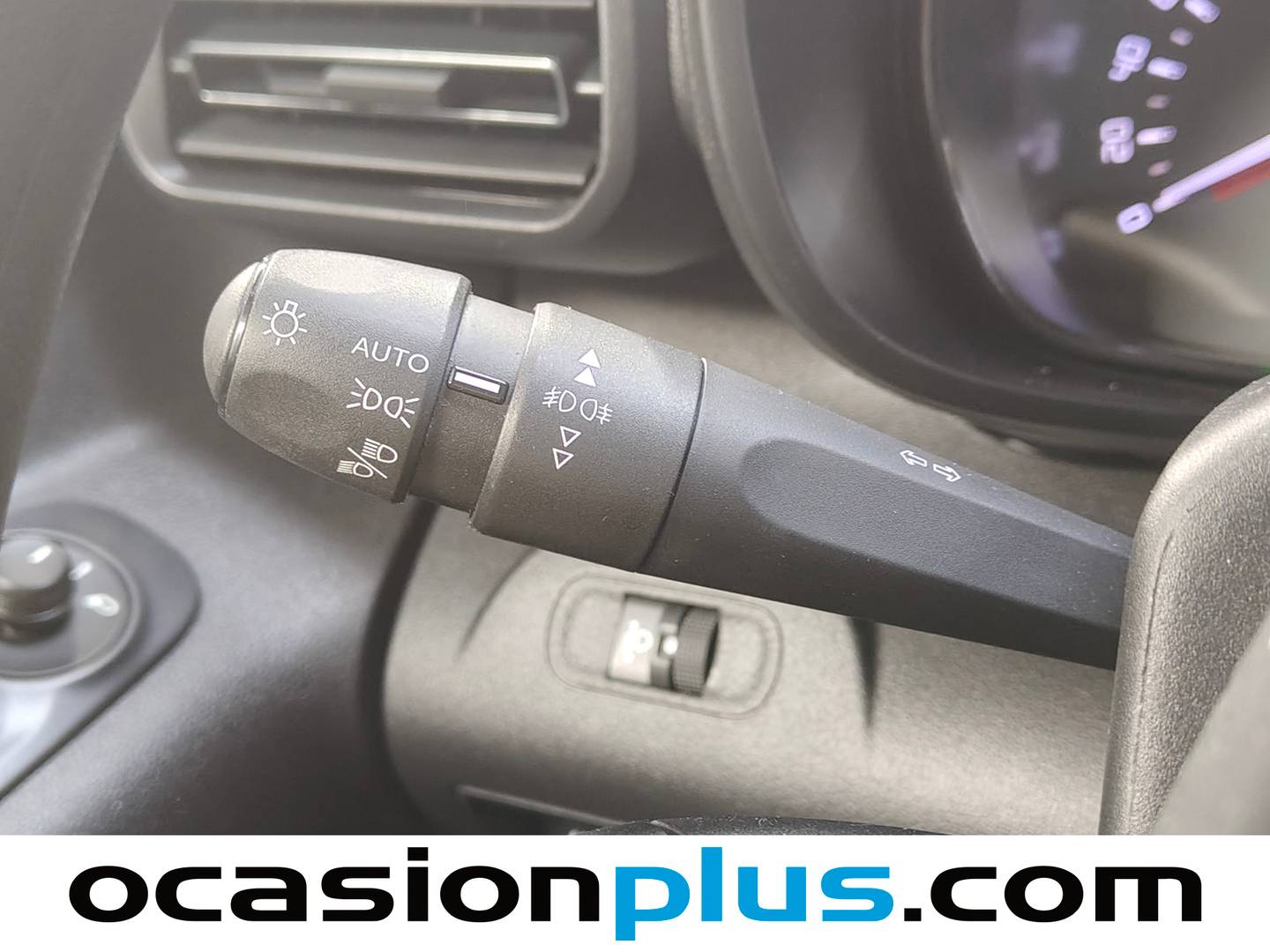 Citroën Berlingo Citroen Berlingo PureTech 110 S&S Talla M Feel Business (110 CV) de ocasión