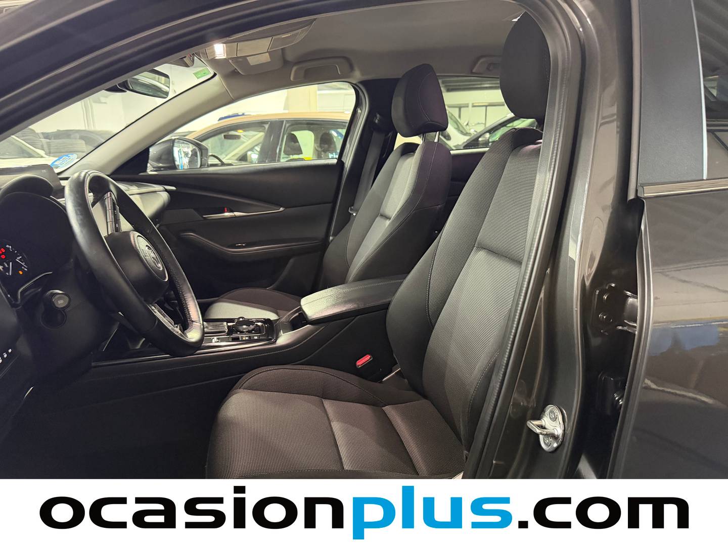 Foto asientos delanteros Mazda CX-30 Mazda CX-30 2.0 Skyactiv-G Evolution 2WD AT (122 CV)