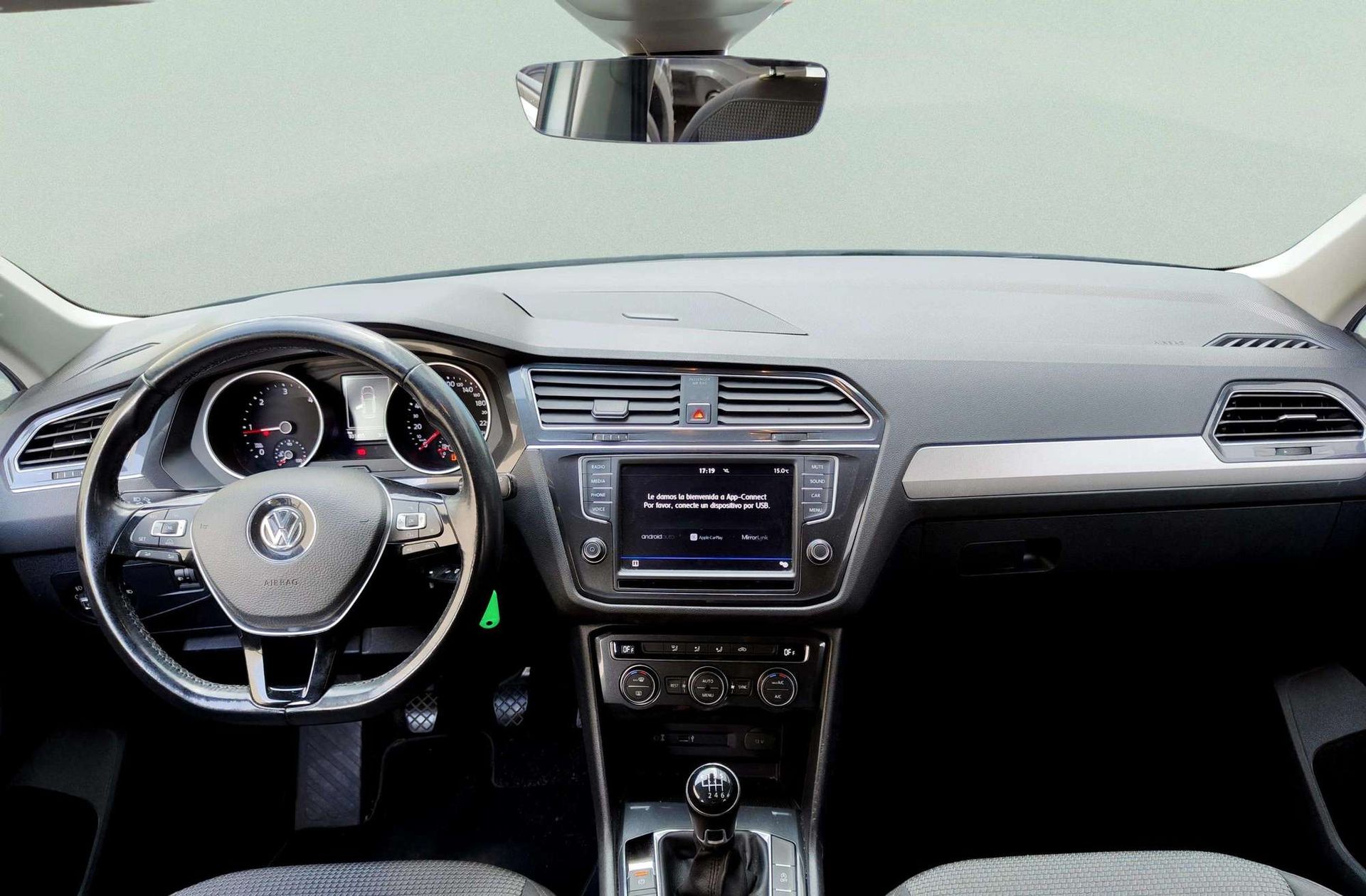 Volkswagen Tiguan Edition 2.0 TDI BMT - foto 6