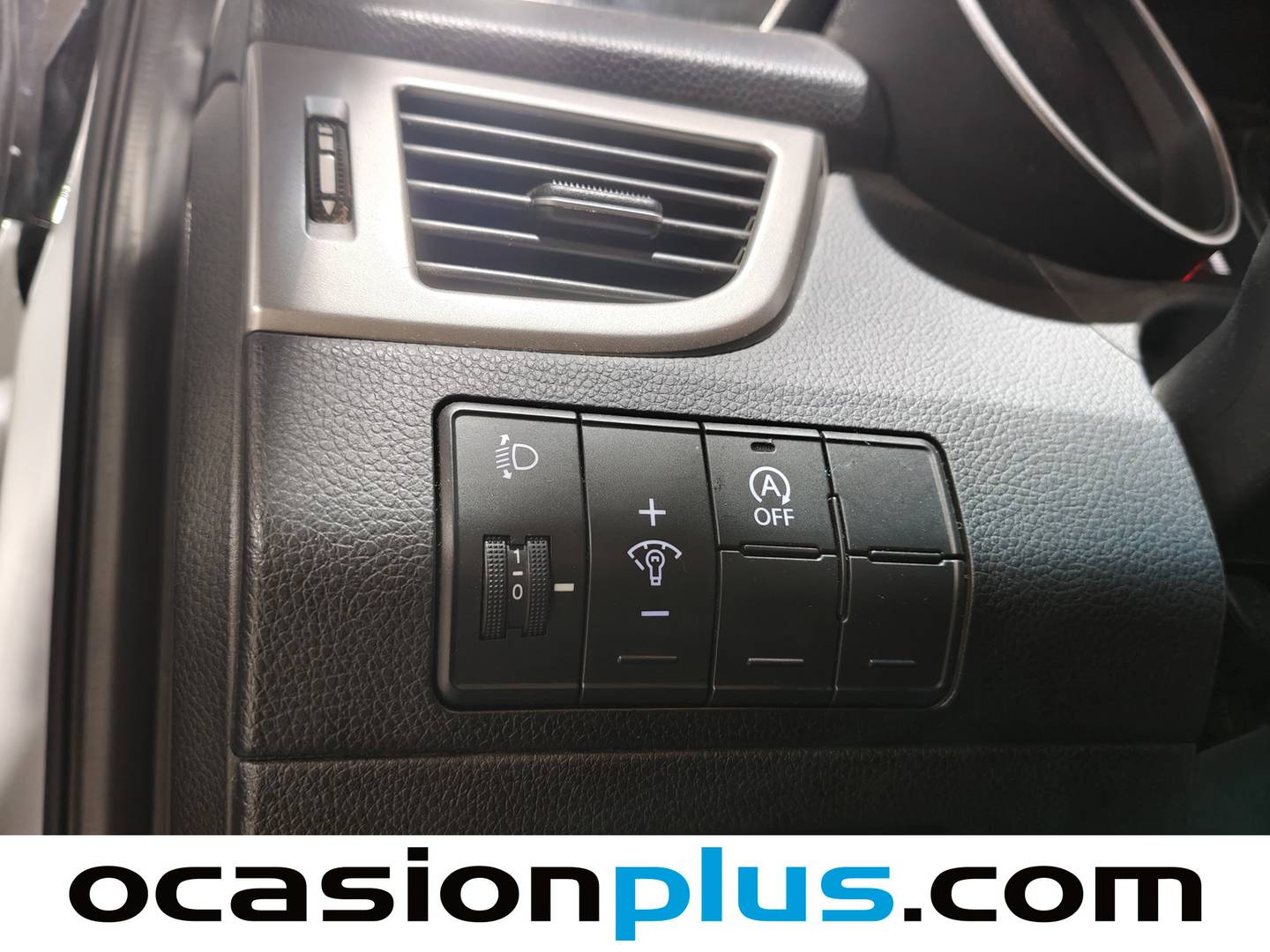 Foto Hyundai i30 Hyundai i30 1.4 MPI BlueDrive Klass (100 CV)