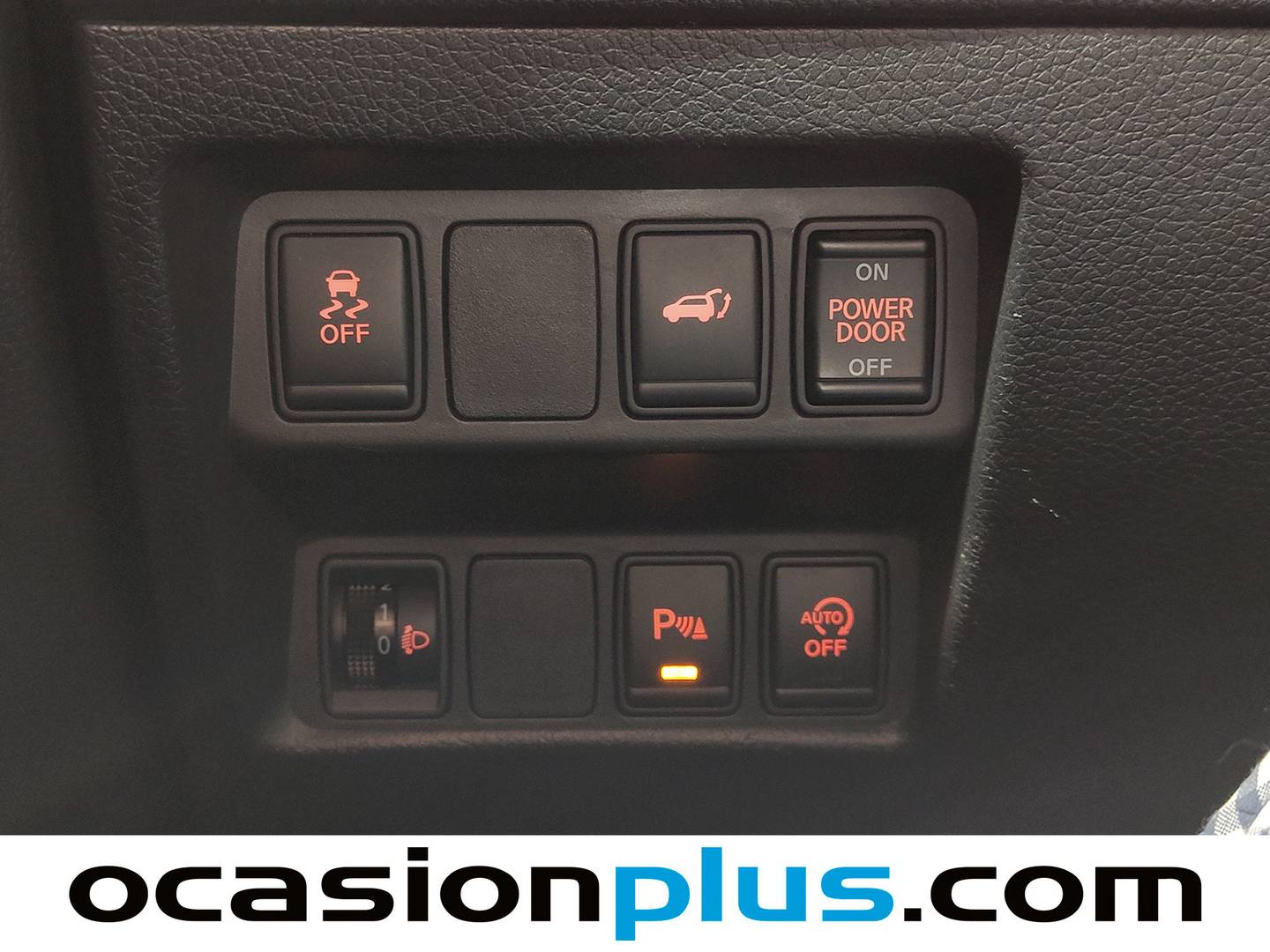 Acabados Nissan X-TRAIL Nissan X-Trail dCi 130 N-Connecta (130 CV)