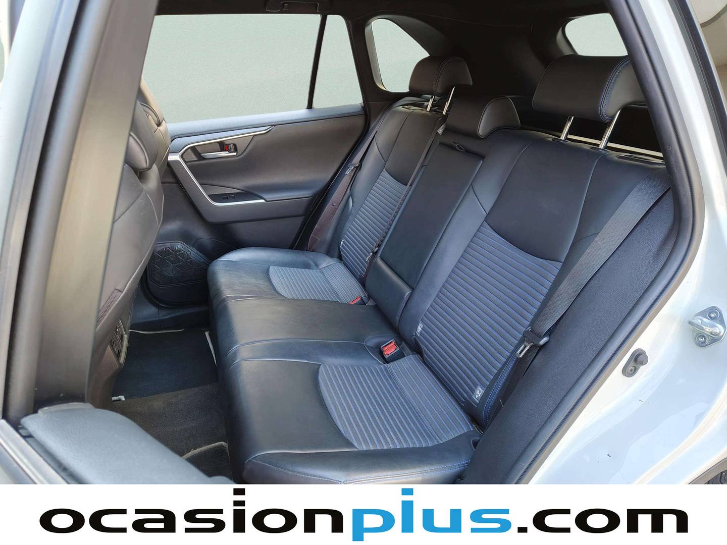 Foto asientos traseros Toyota Rav4 Toyota Rav4 2.5l hybrid Feel! (218 CV)