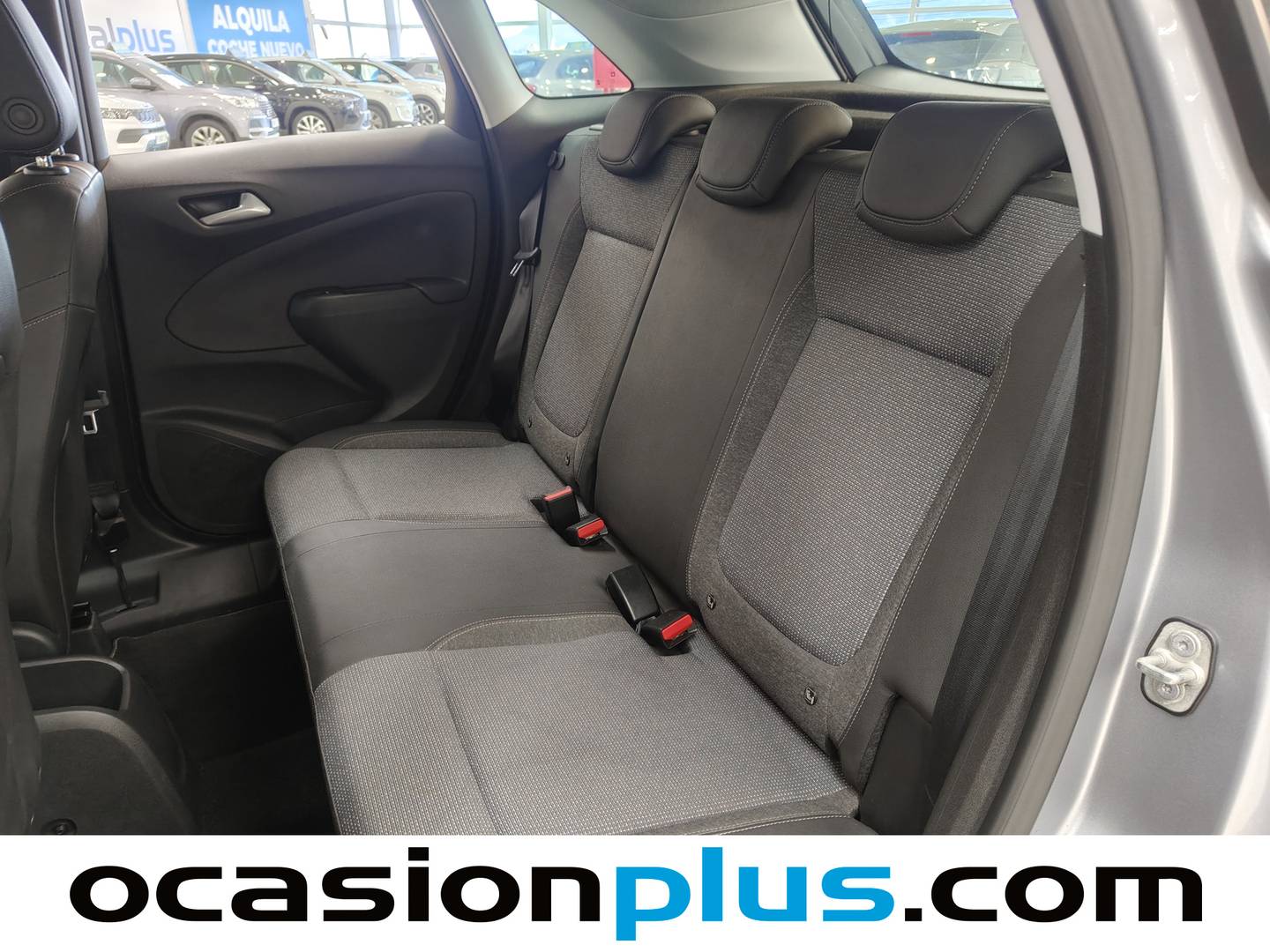Foto asientos traseros Opel Crossland Opel Crossland 1.2 Edition (110 CV)