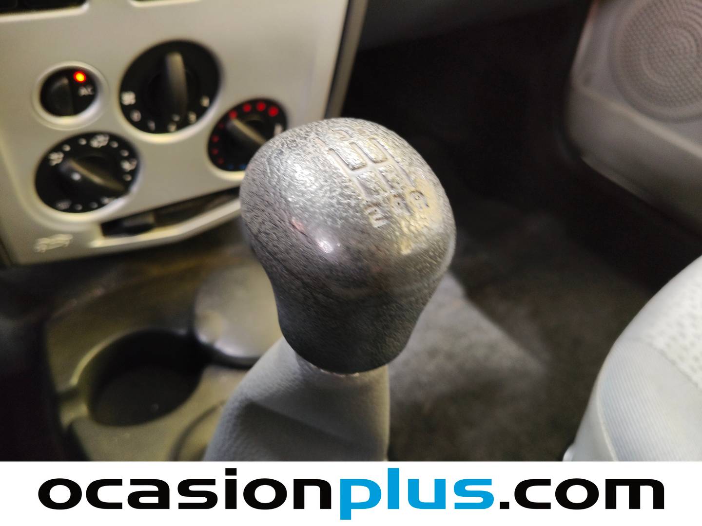 Dacia Logan Dacia Logan 1.6 Laureate (90 CV) de segunda mano