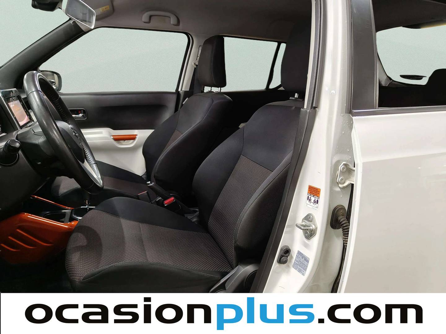 Foto asientos delanteros Suzuki Ignis Suzuki Ignis 1.2 GLX AGS (90 CV)