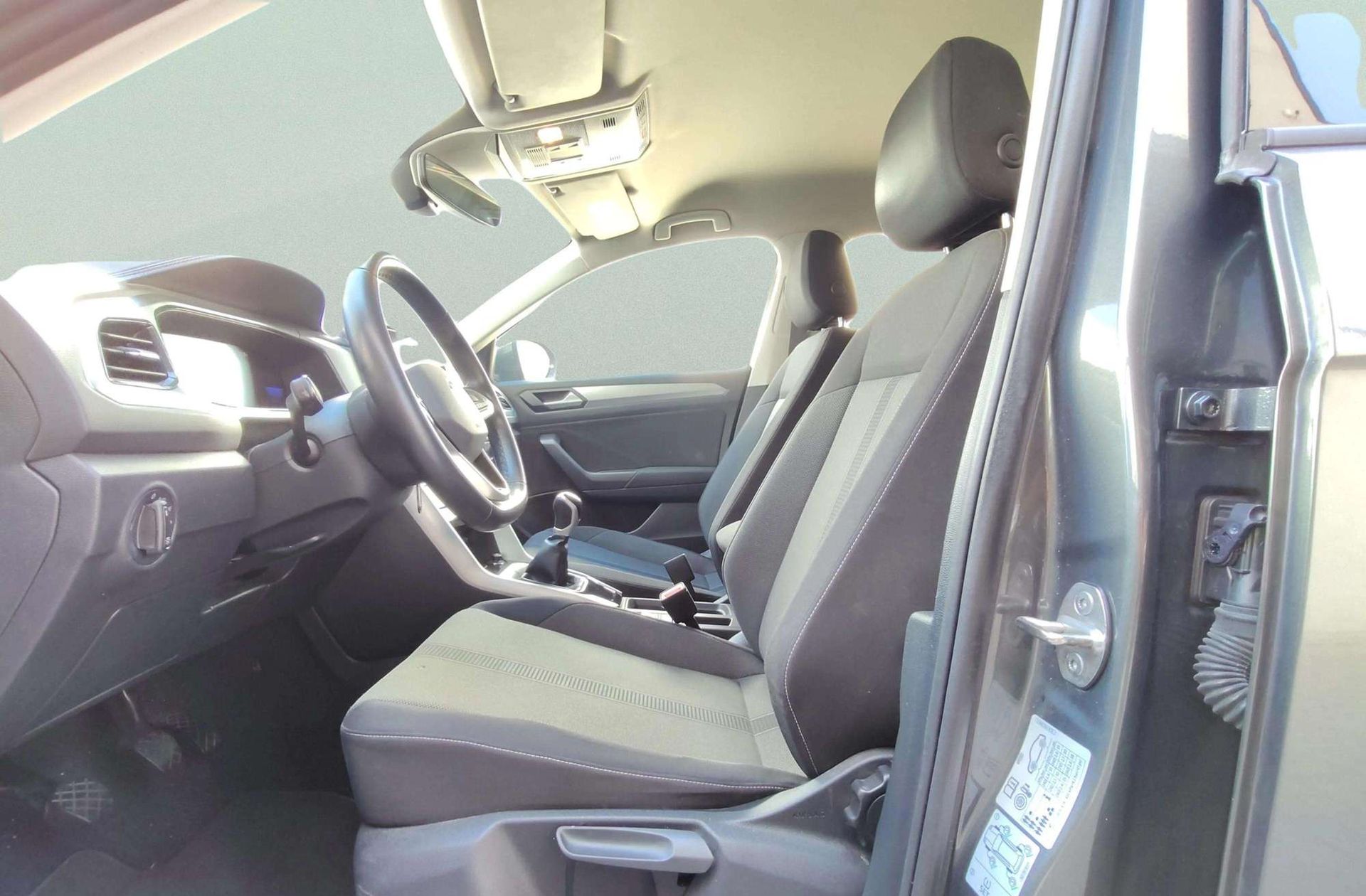 Volkswagen T-Roc Life 1.0 TSI - foto 10