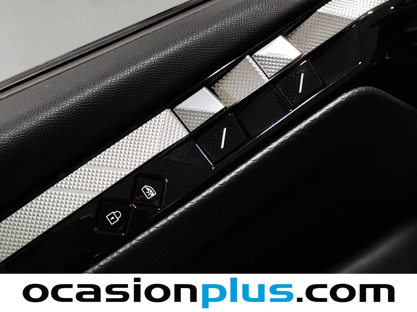 DS DS 4 DS DS4 PureTech 130 Bastille Auto (130 CV) al mejor precio