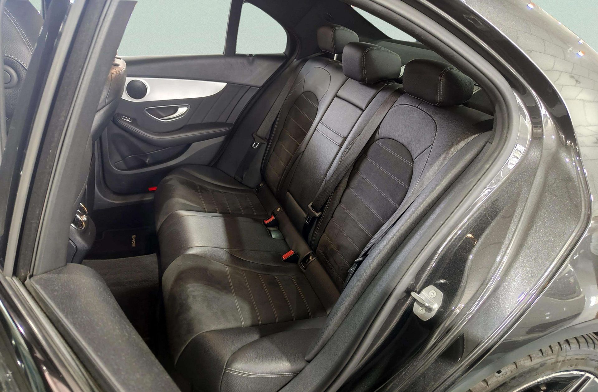 Mercedes-Benz Clase C 200 d Pack AMG - foto 13