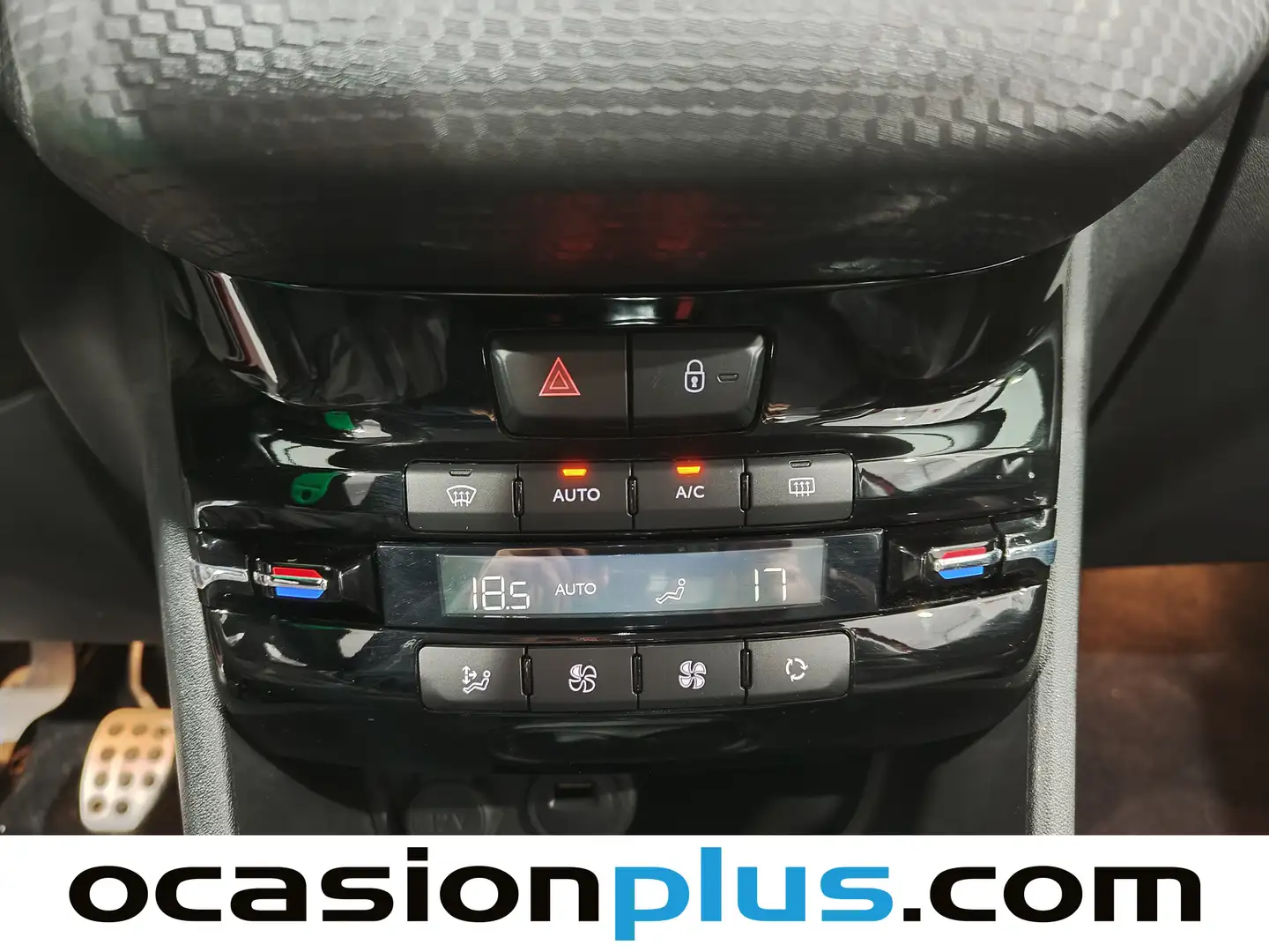 Foto Peugeot 2008 Peugeot 2008 PureTech 130 S&S GT Line (130 CV)