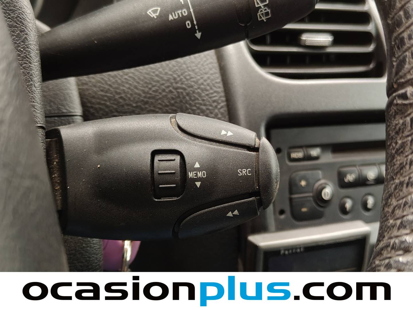 Equipamiento del Peugeot 206 Peugeot 206 2.0 HDI XT (90 CV)