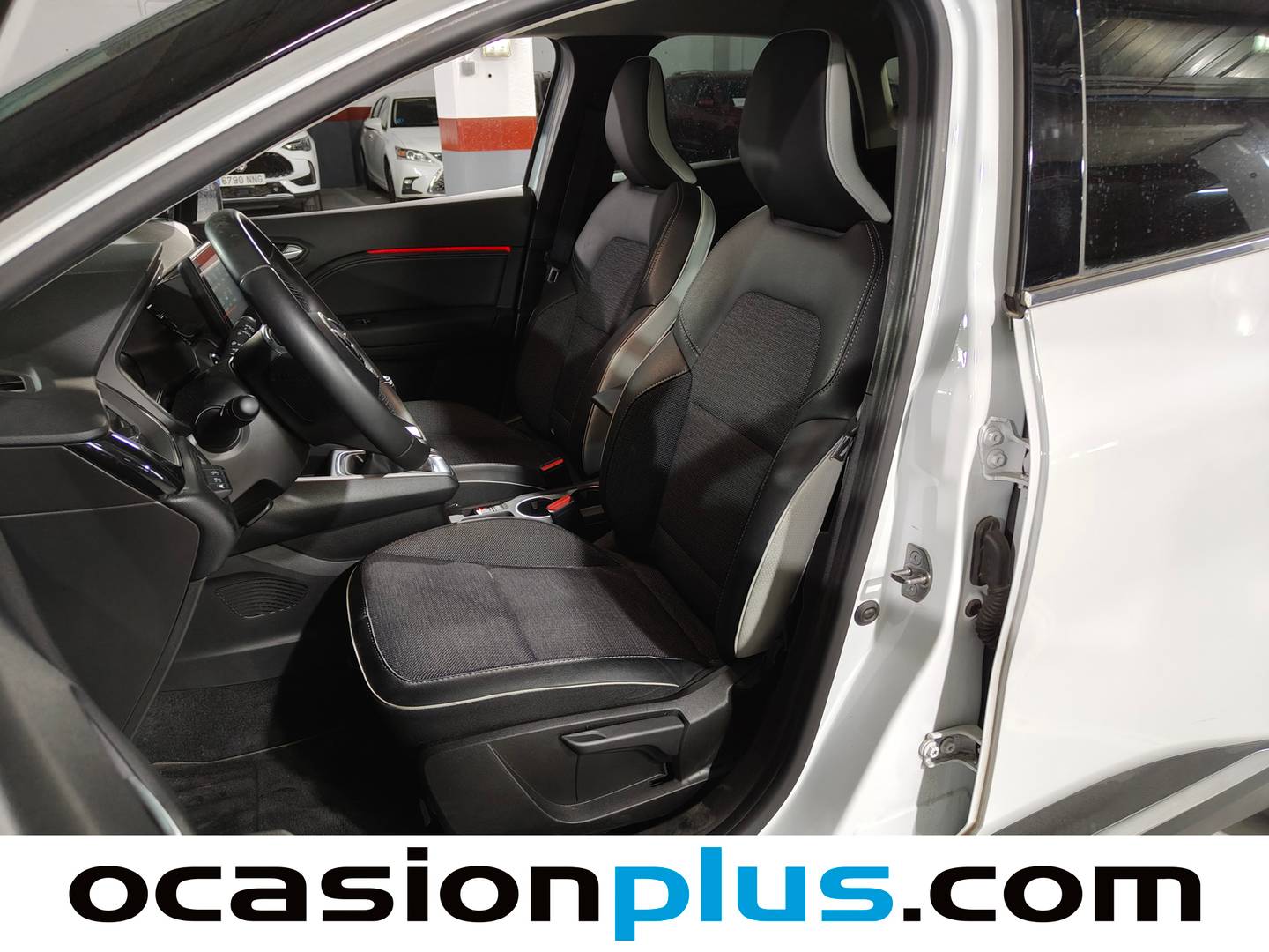 Foto asientos delanteros Mitsubishi ASX Mitsubishi ASX 130T MHEV Kaiteki  (140 CV)