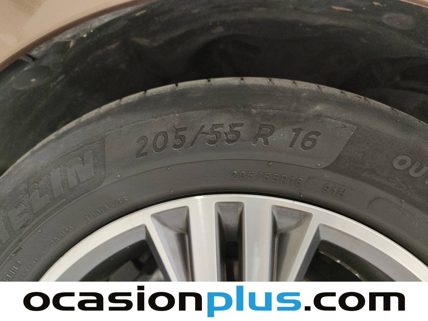 Foto Renault Mégane Renault Megane Zen TCe (140 CV) EDC GPF