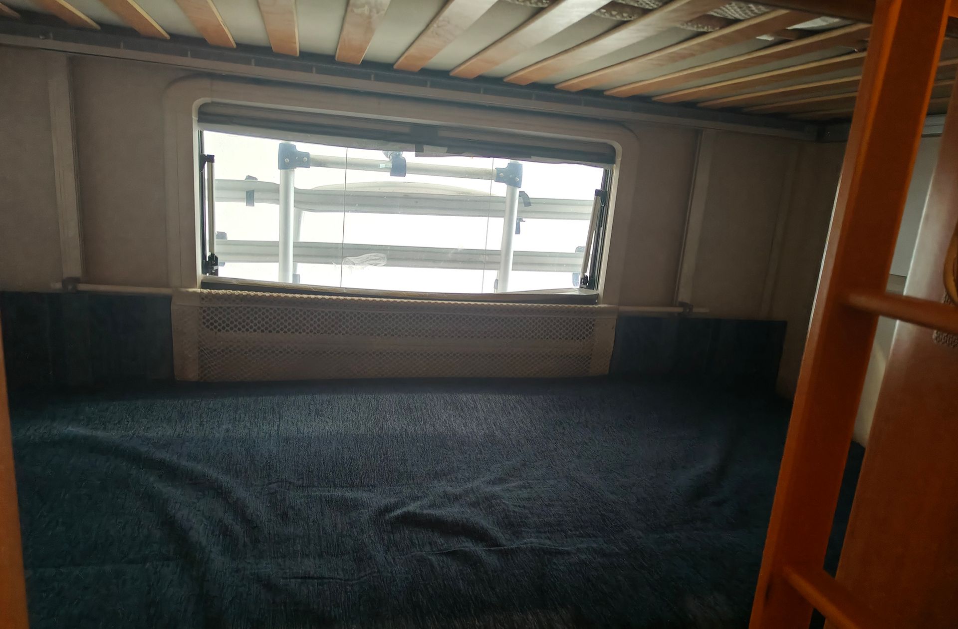 Hymer B 694 2.8D 4 plazas - foto 12