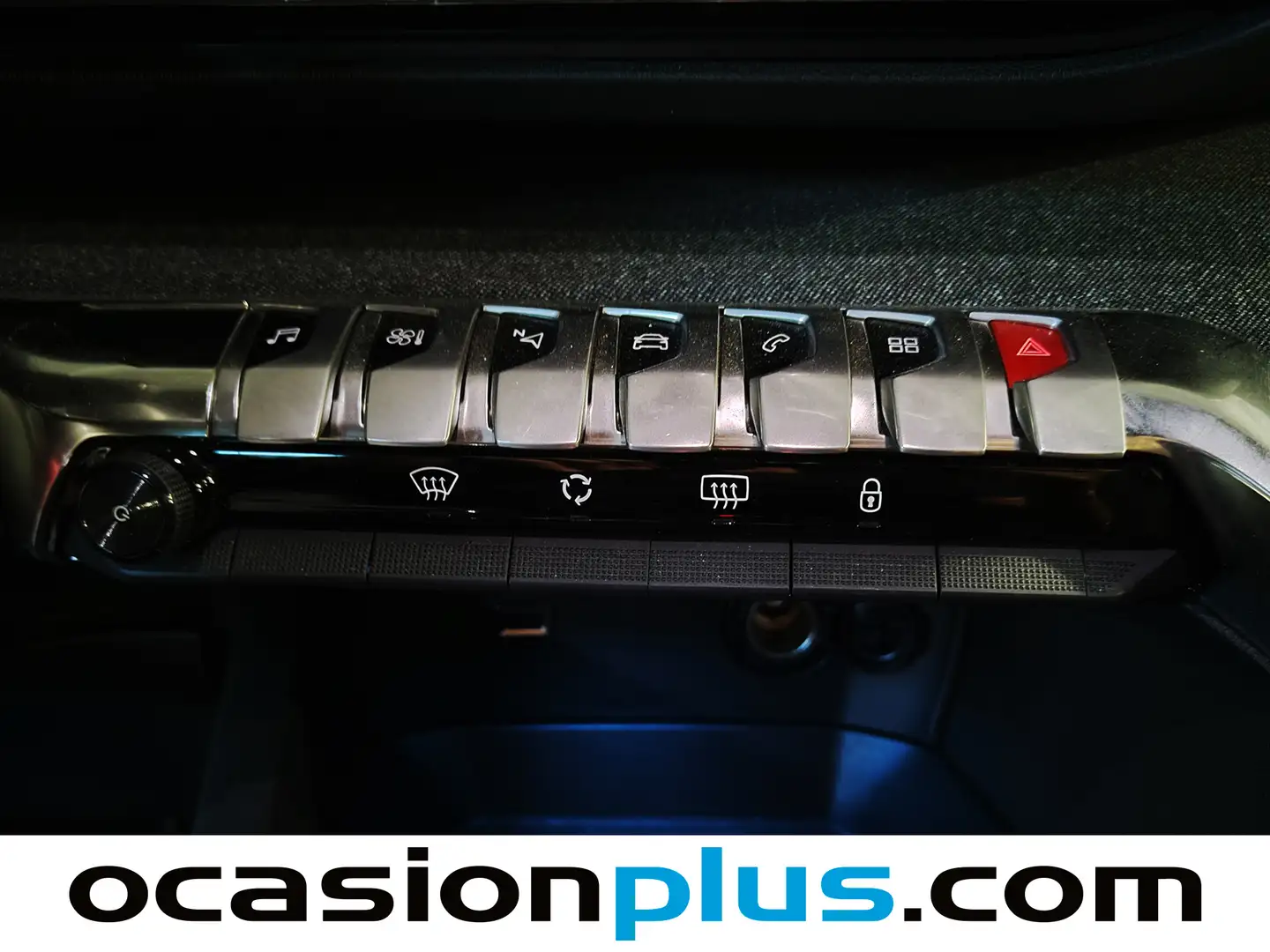 Foto Peugeot 3008 Peugeot 3008 PureTech 130 S&S Allure Pack EAT8  (130 CV)