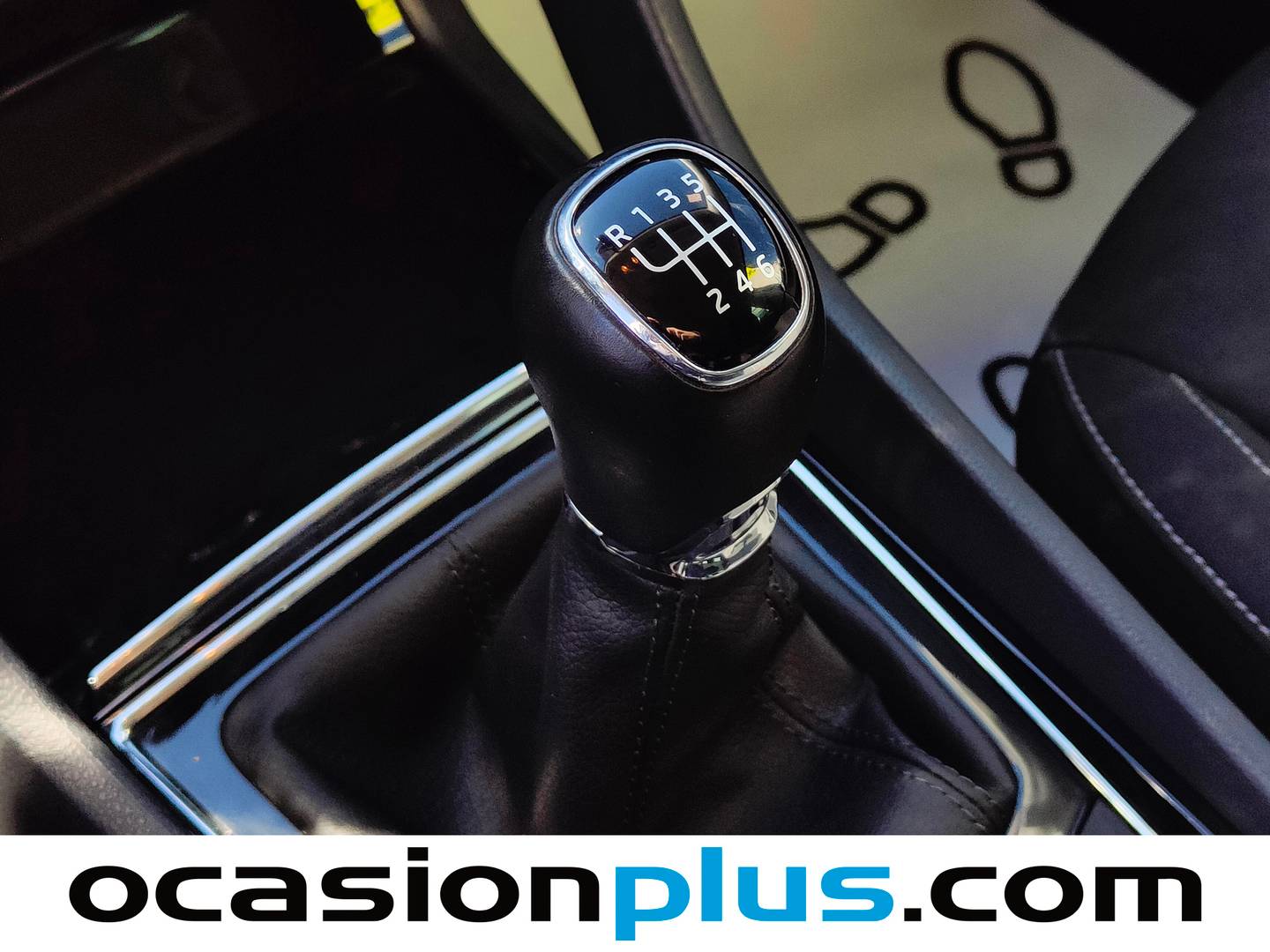 Foto Skoda Karoq Skoda Karoq 1.0 TSI Ambition  (115 CV)