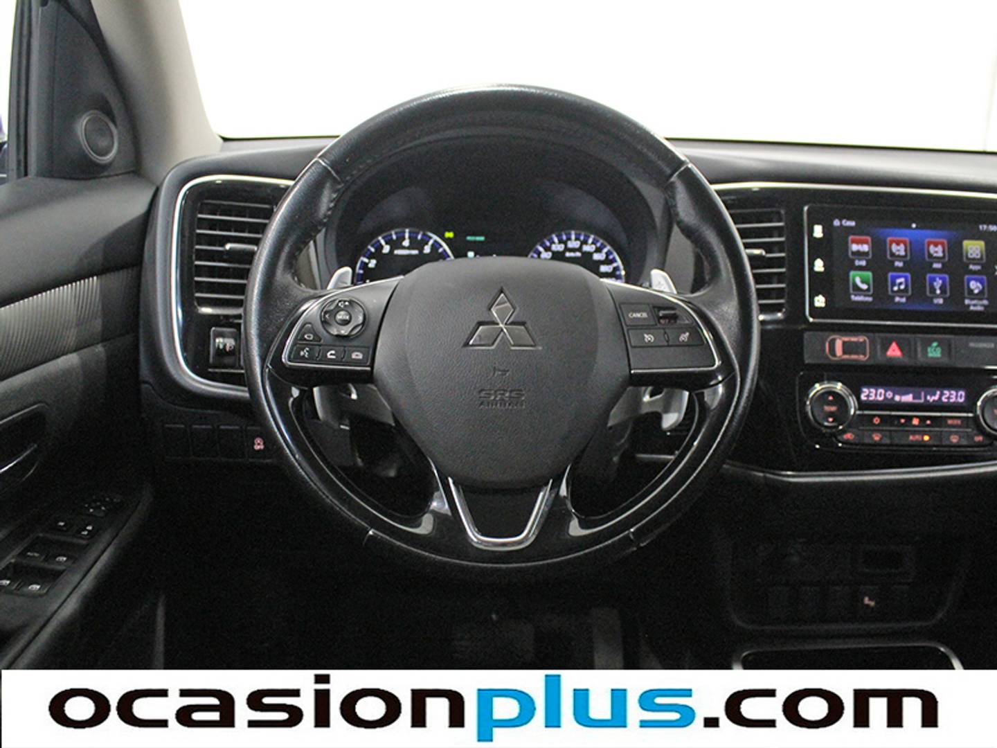 Foto Mitsubishi Outlander Mitsubishi Outlander 200 MPI Motion CVT 2WD (150 CV)