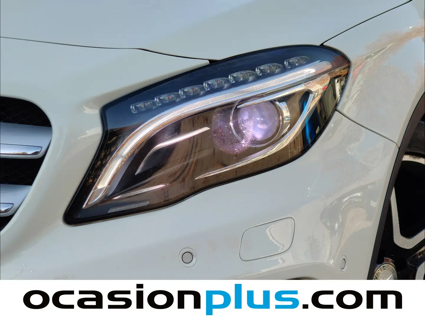 Foto Mercedes GLA Mercedes-Benz GLA 200 d AMG Line (136 CV)