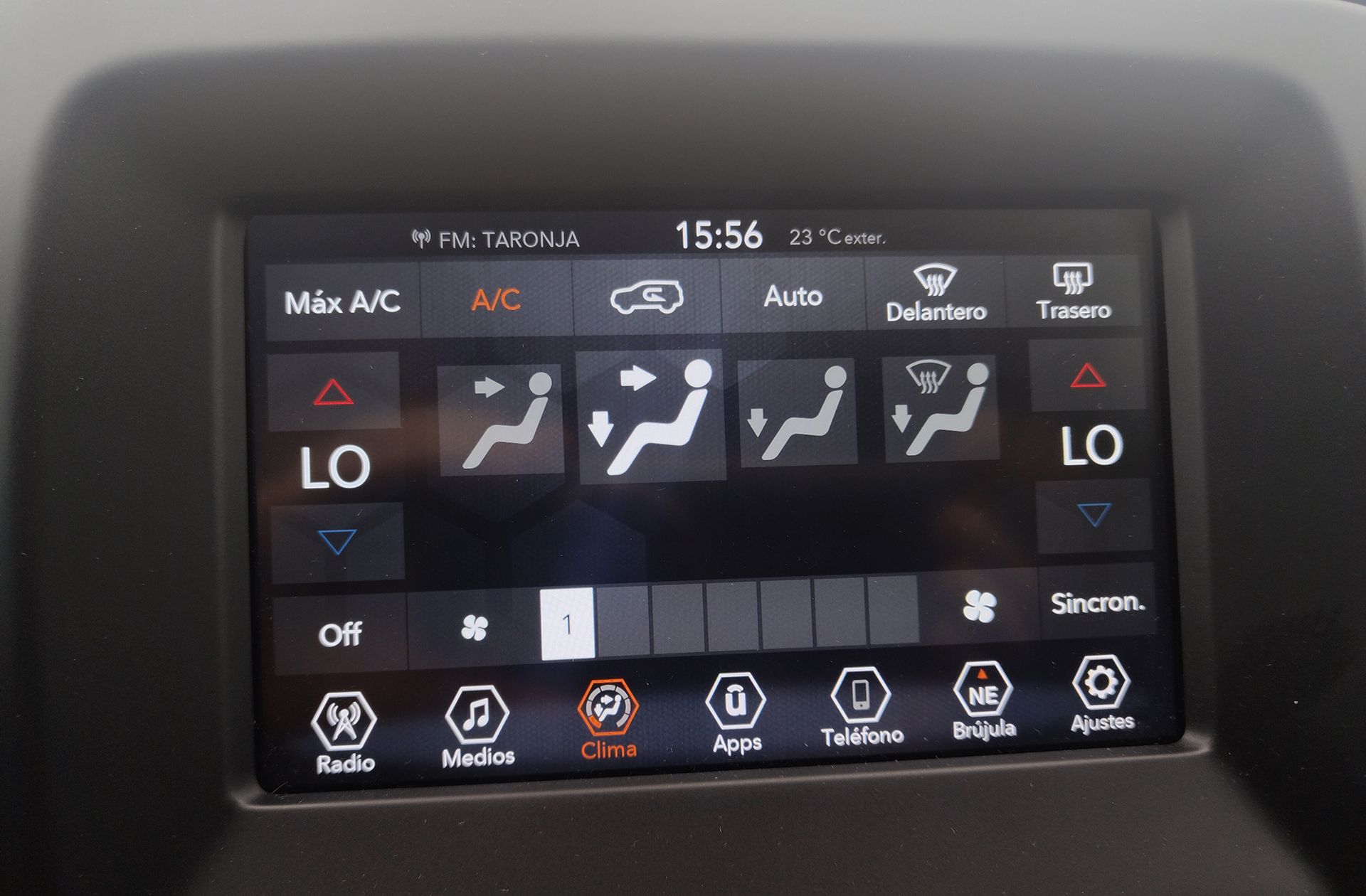 Jeep Compass 1.3 Gse T4 Longitude FWD - foto 28