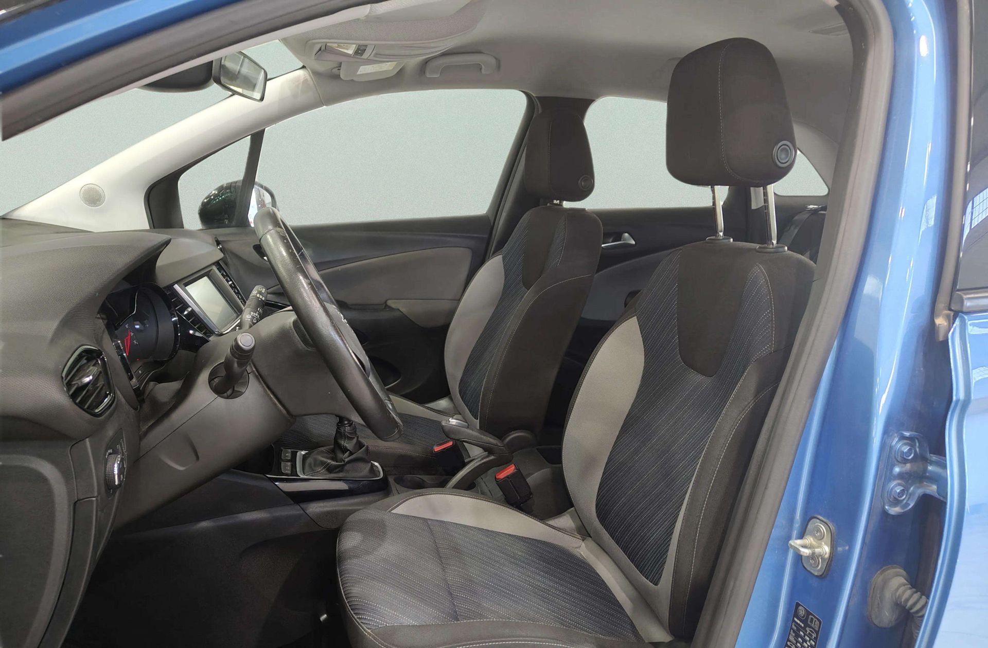 Opel Crossland 1.2 Design Line 120 Aniversario - foto 8