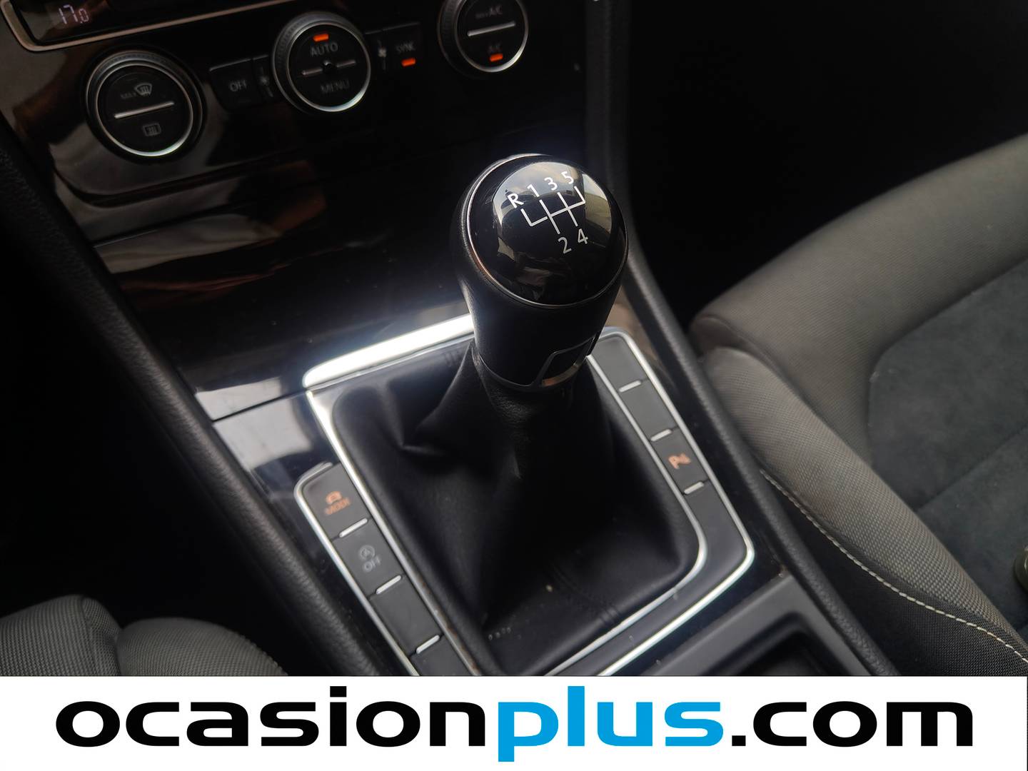 Volkswagen Golf Volkswagen Golf Sport 1.6 TDI CR BMT (105 CV)Pack R-Line de segunda mano