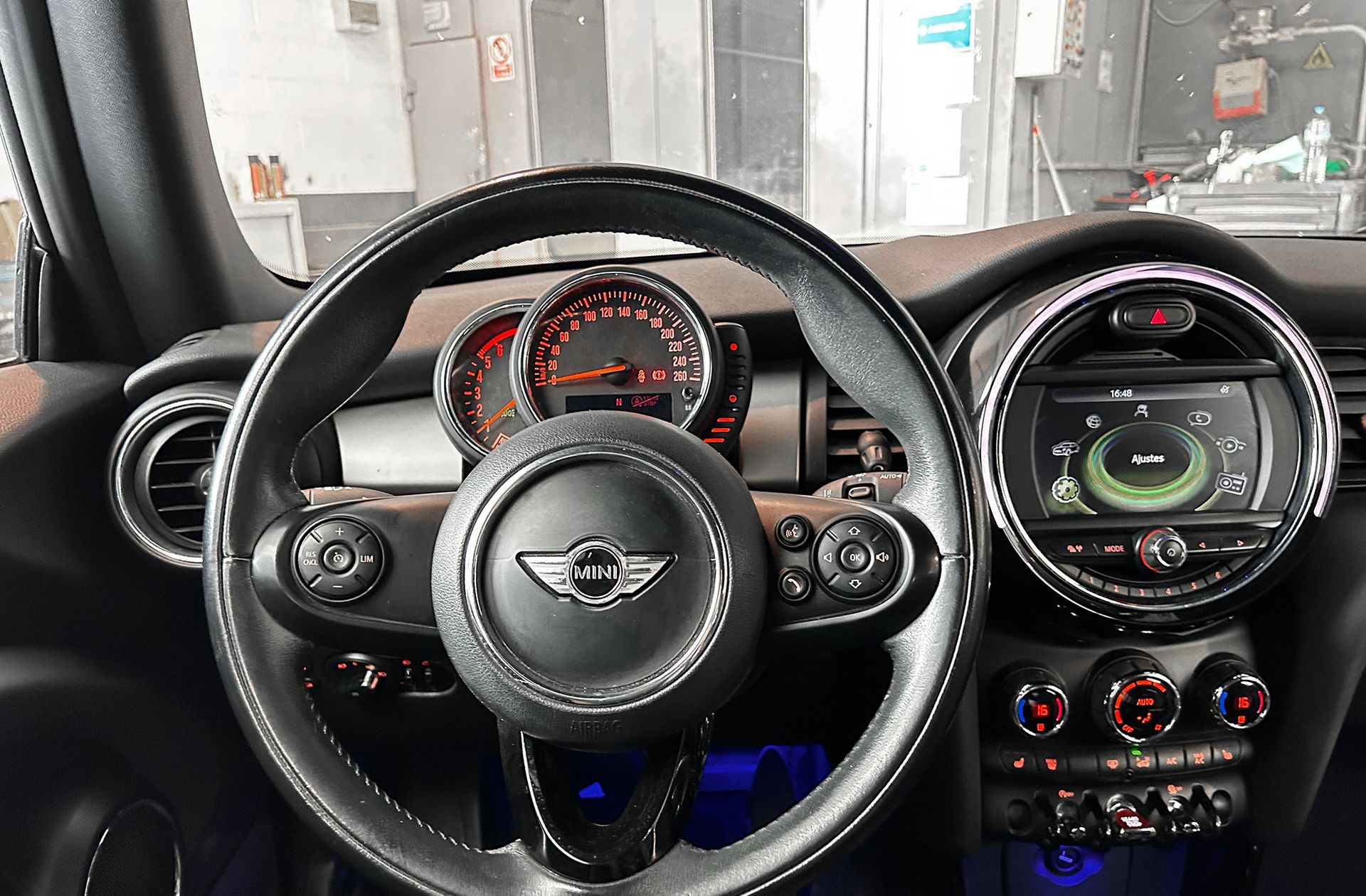 MINI Cooper Cabrio Cooper D - foto 21