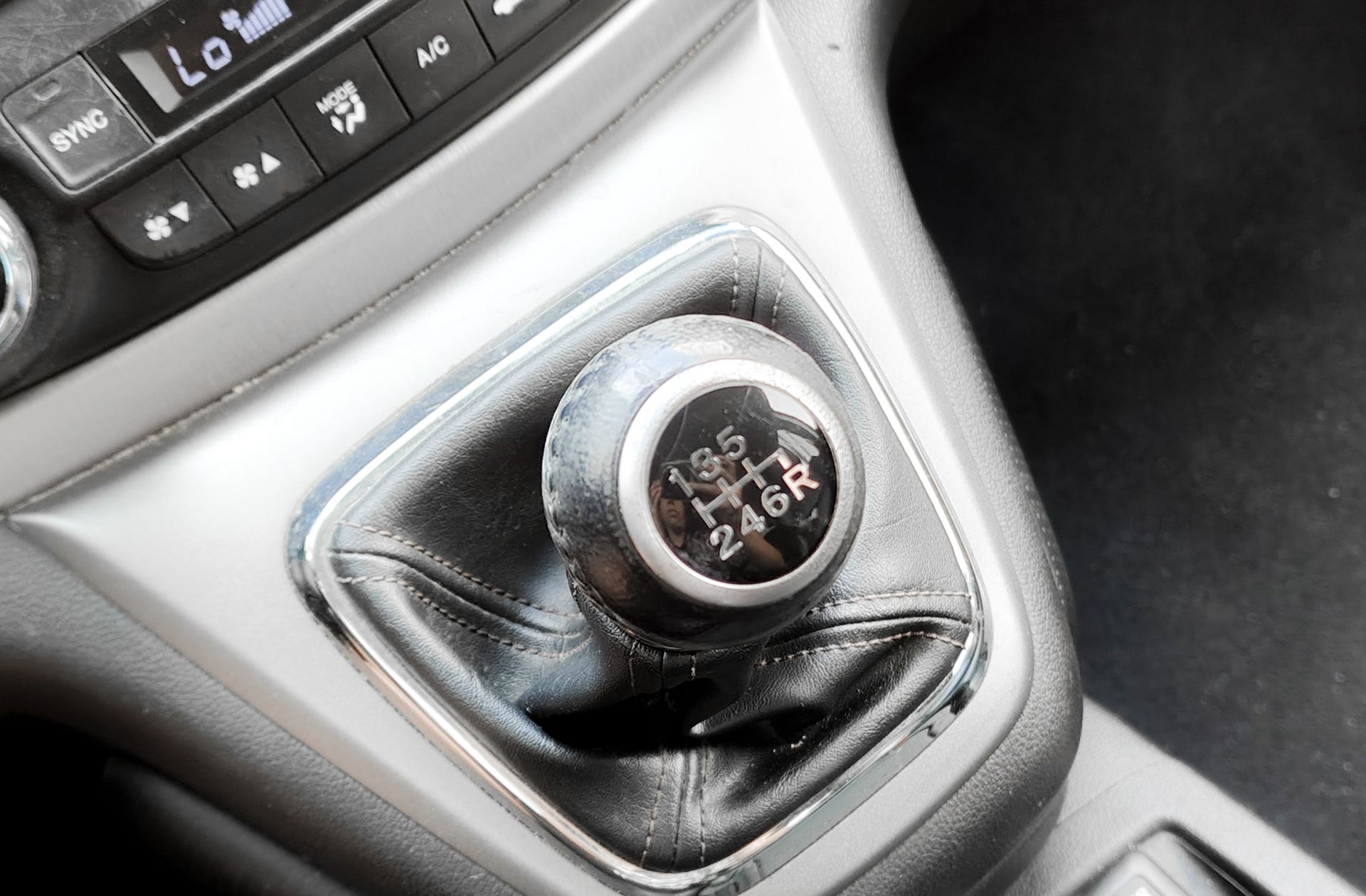 Honda CR-V 2.2 I-DTEC Executive AWD - foto 6