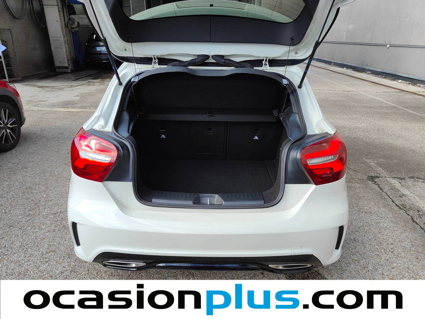 Foto Mercedes Clase A Mercedes-Benz Clase A 200 d  (136 CV) Pack AMG