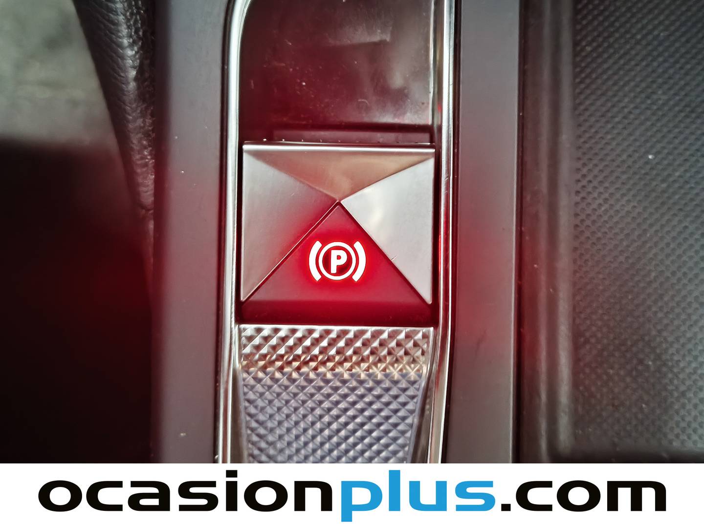 Foto DS DS 3 Crossback DS DS3 Crossback BlueHDi 100 So Chic (100 CV)