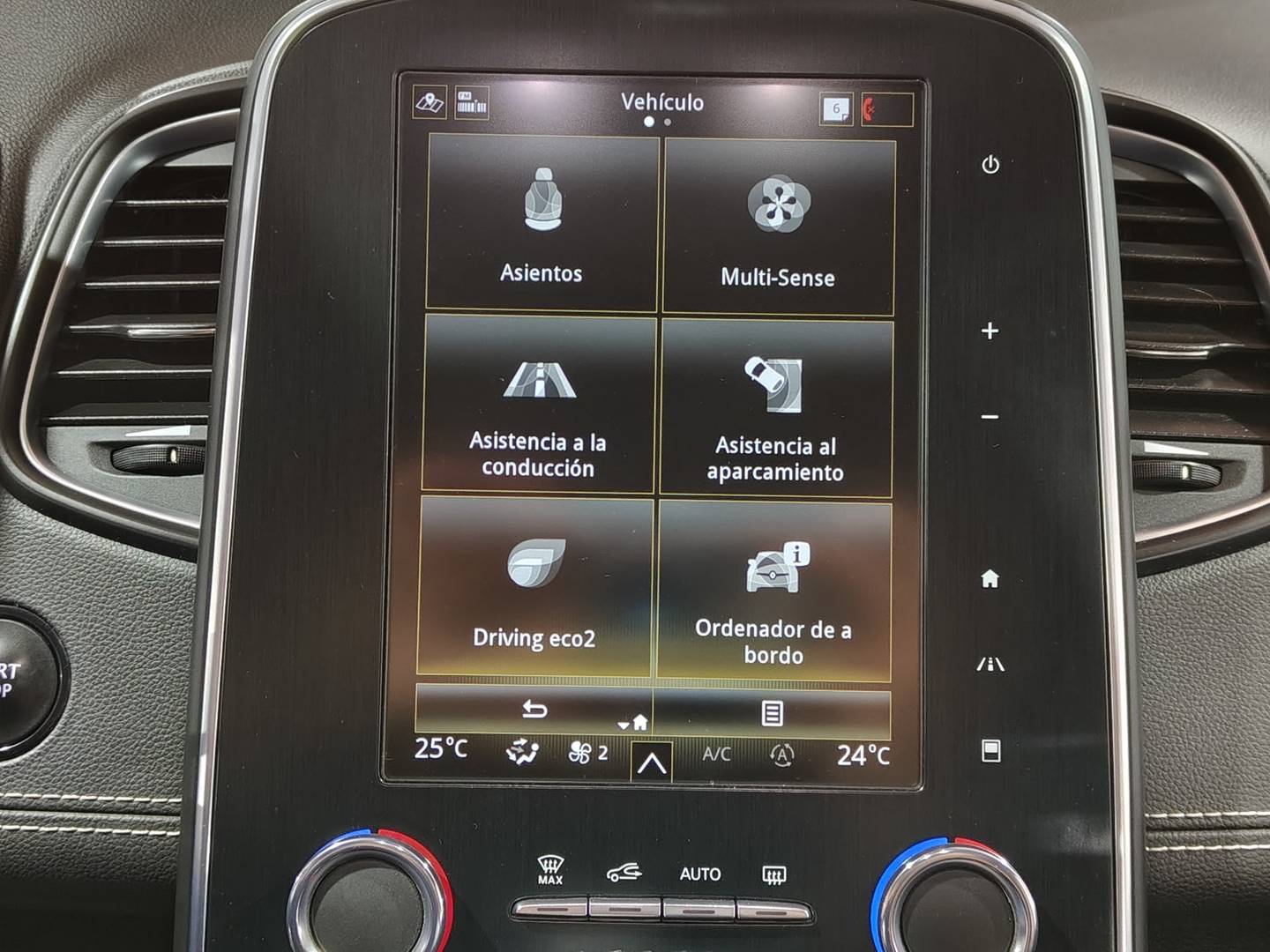 Foto Renault Grand Scénic Renault Grand Scenic Limited TCe (140 CV) EDC GPF 7 Plazas