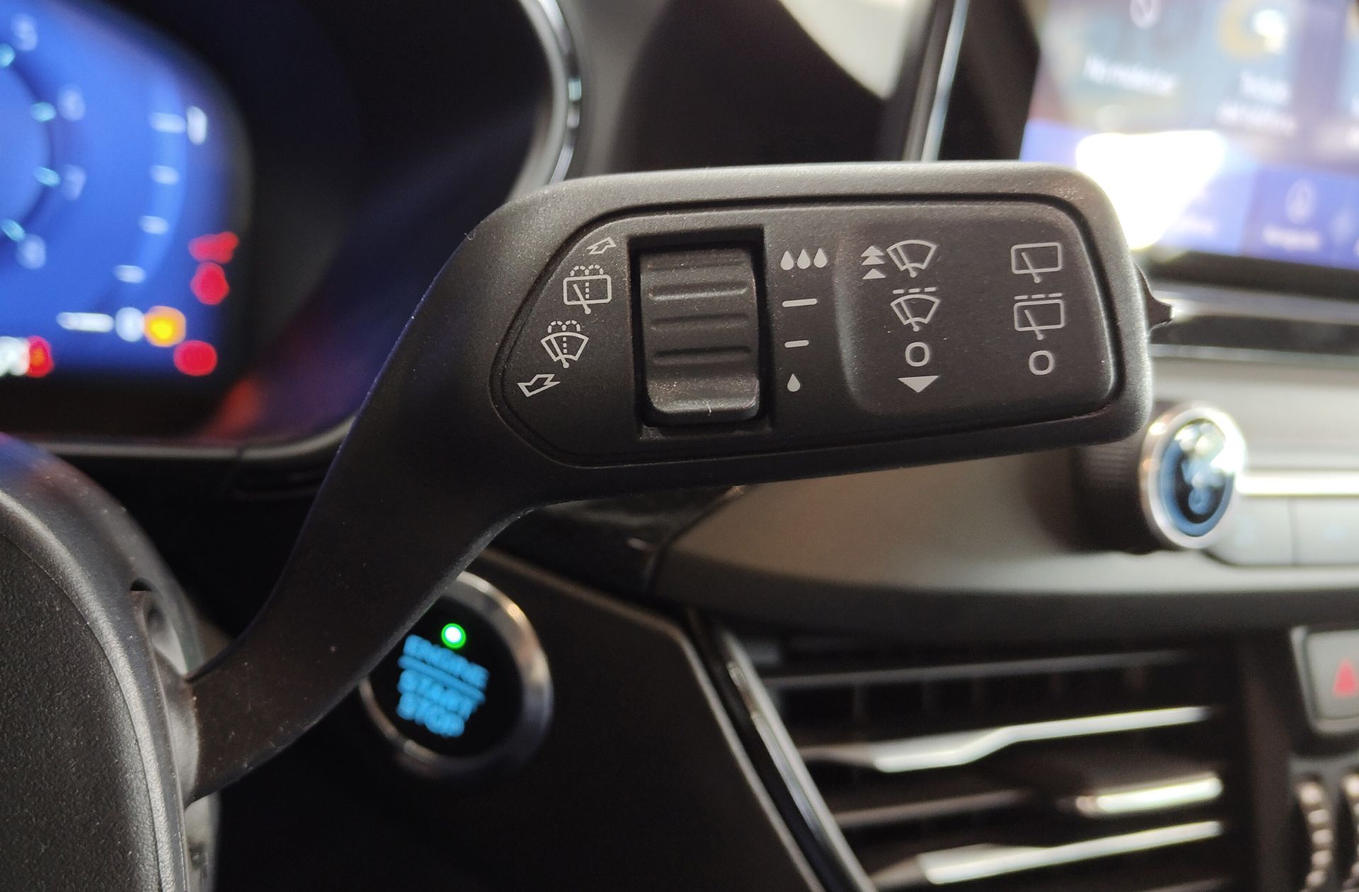 Ford Focus 2.3 EcoBoost ST 3 - foto 29