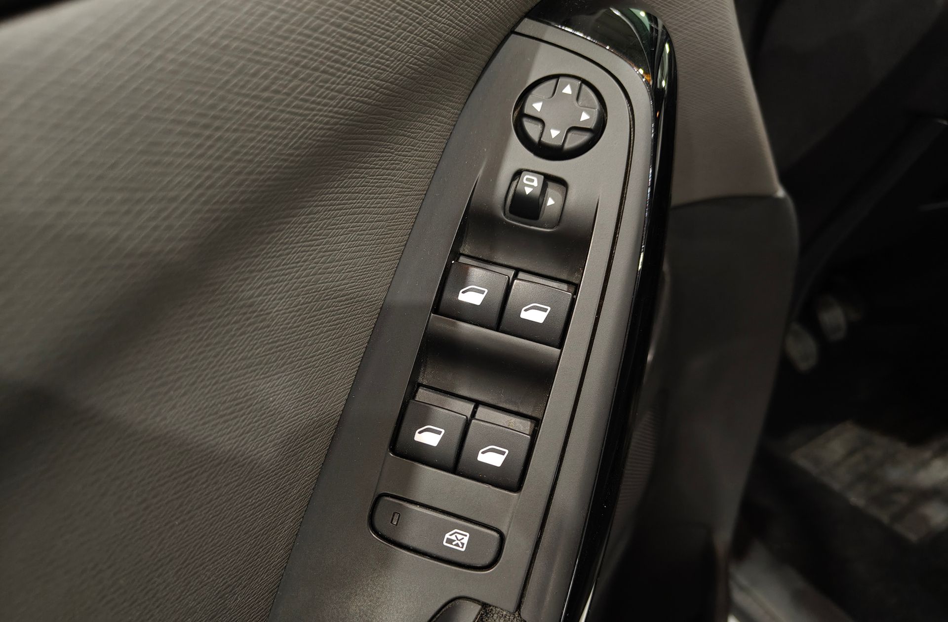 Citroën C4 Grand Picasso PureTech 130 Feel 7 plazas - foto 33