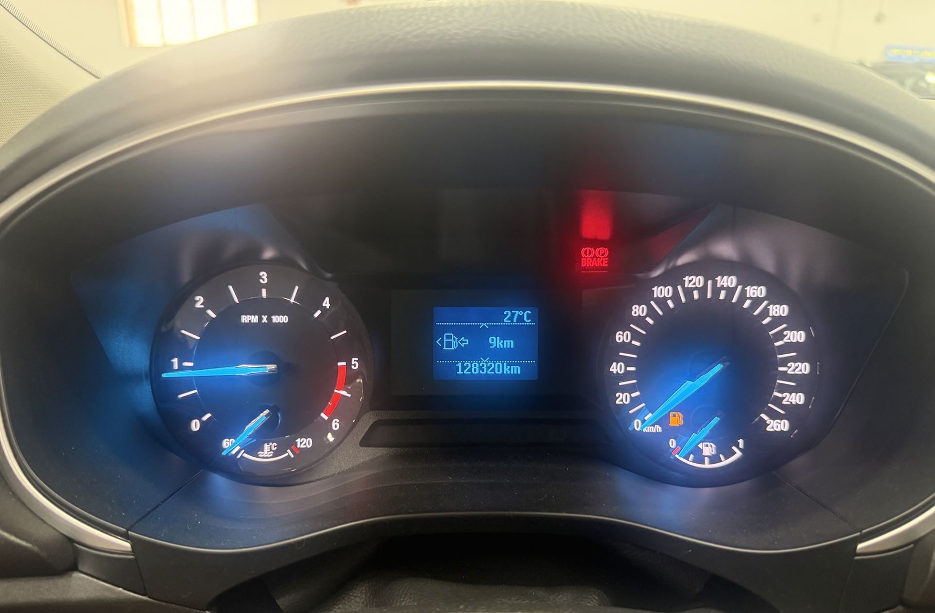 Ford Mondeo 1.6 TDCi Trend - foto 21