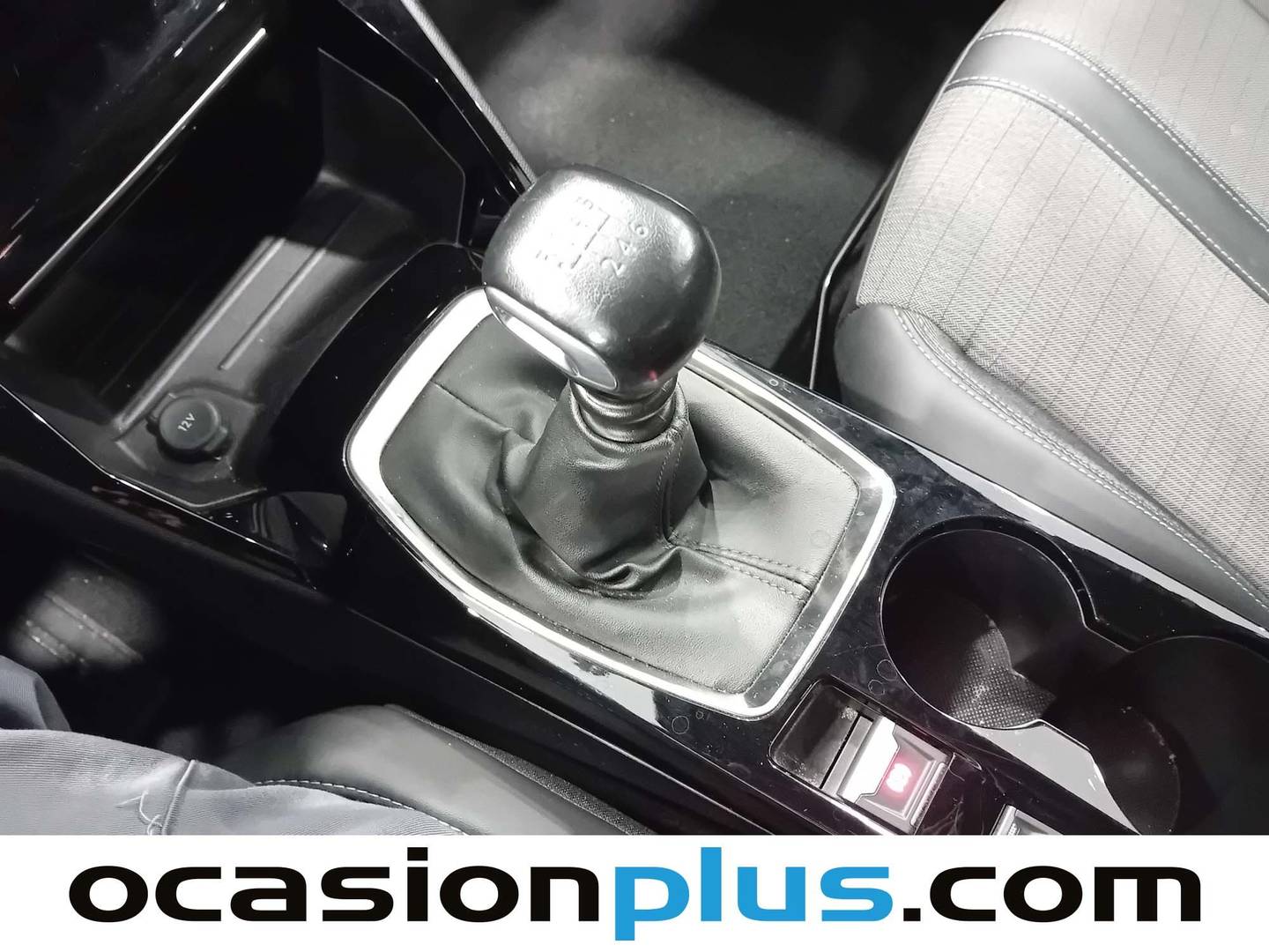 Foto Peugeot 2008 Peugeot 2008 PureTech 100 S&S Allure (100 CV)