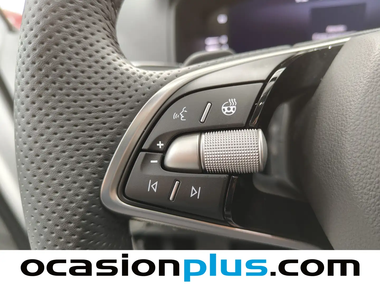 Foto Skoda Karoq Skoda Karoq 1.5 TSI ACT Design DSG  (150 CV)