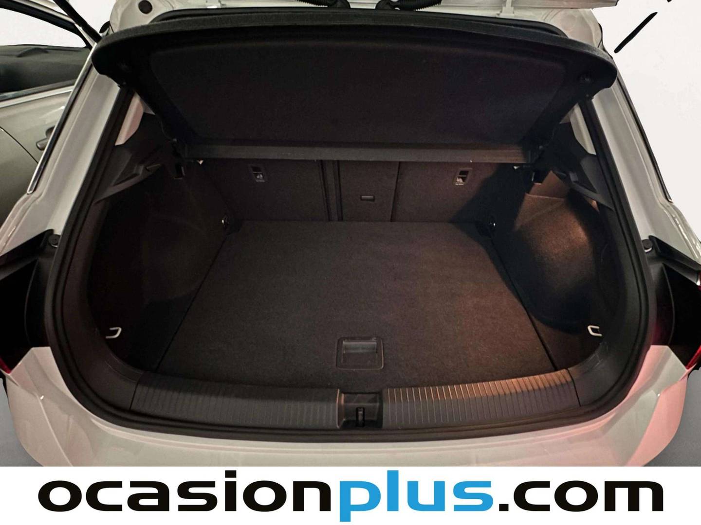 Fotos maletero Volkswagen T-Roc Volkswagen T-Roc Life 2.0 TDI (150 CV) DSG