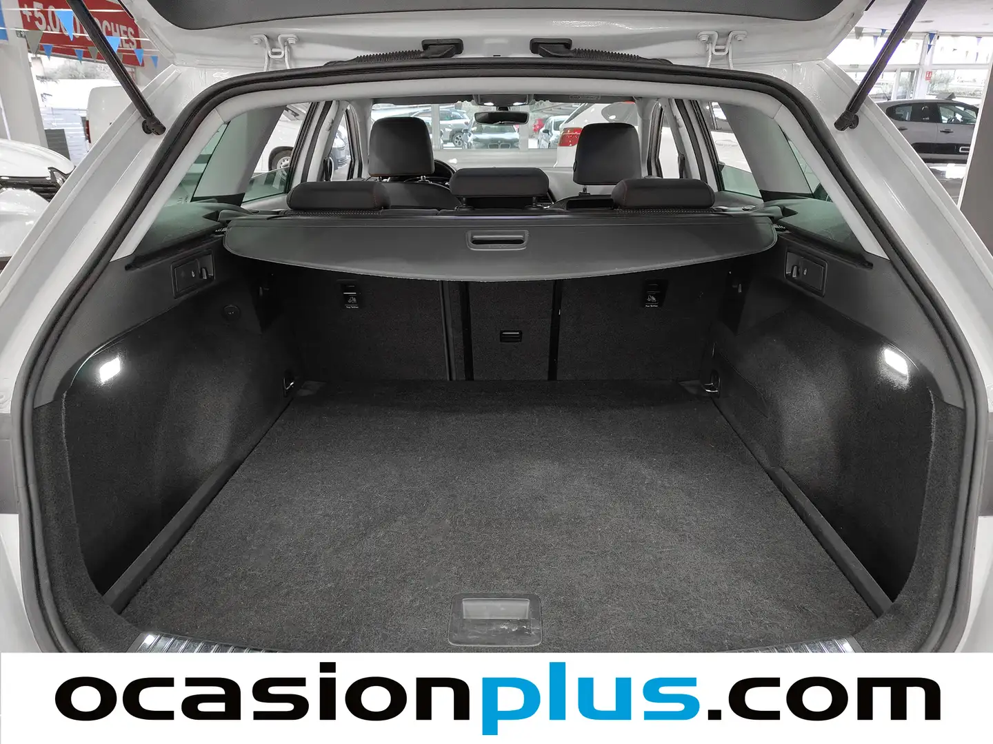 Foto Seat León SEAT León ST 1.5 EcoTSI S&S FR DSG (150 CV)