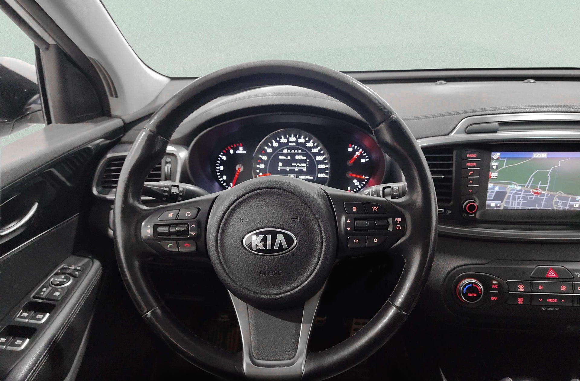 Kia Sorento 2.2 CRDi Drive 4x2 7 plazas - foto 24