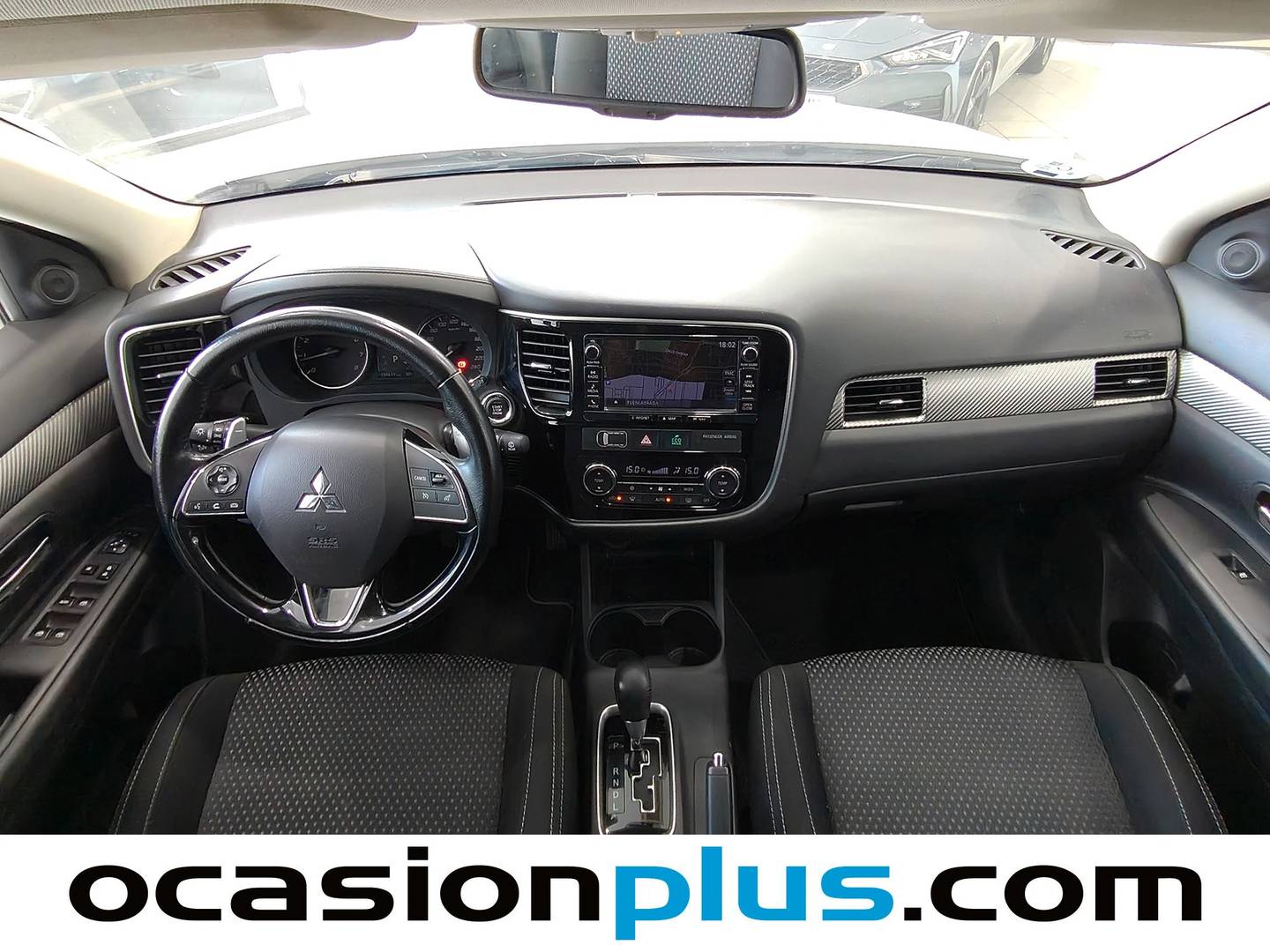 Foto asientos delanteros Mitsubishi Outlander Mitsubishi Outlander 200 MPI Motion 2WD CVT (150 CV)