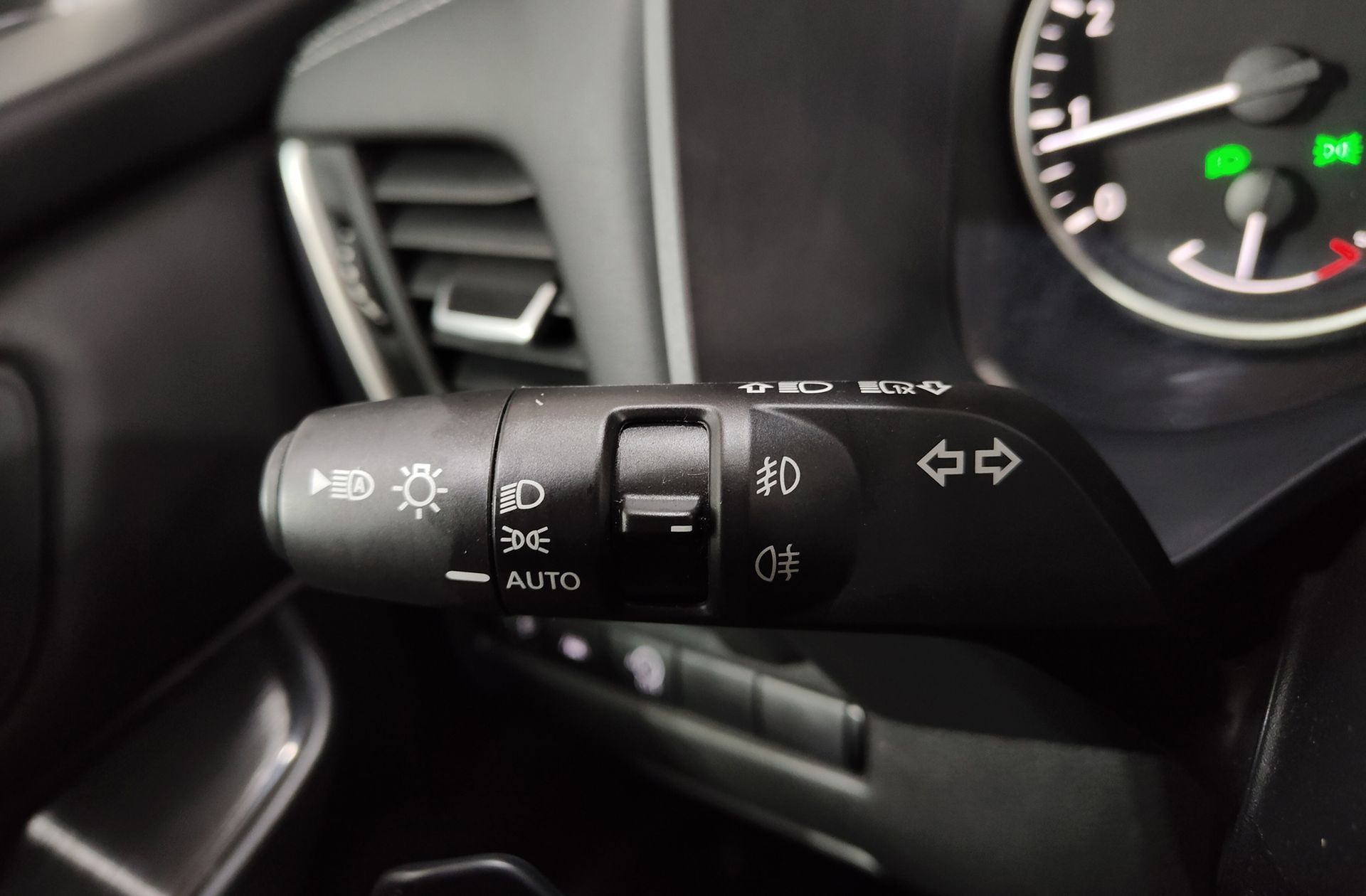 Nissan Qashqai DIG-T 158 mHEV Acenta Xtronic - foto 24