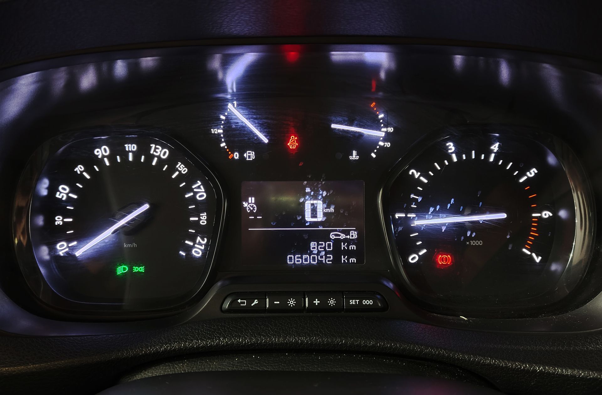 Toyota Proace Verso 2.0D VX Shuttle - foto 21