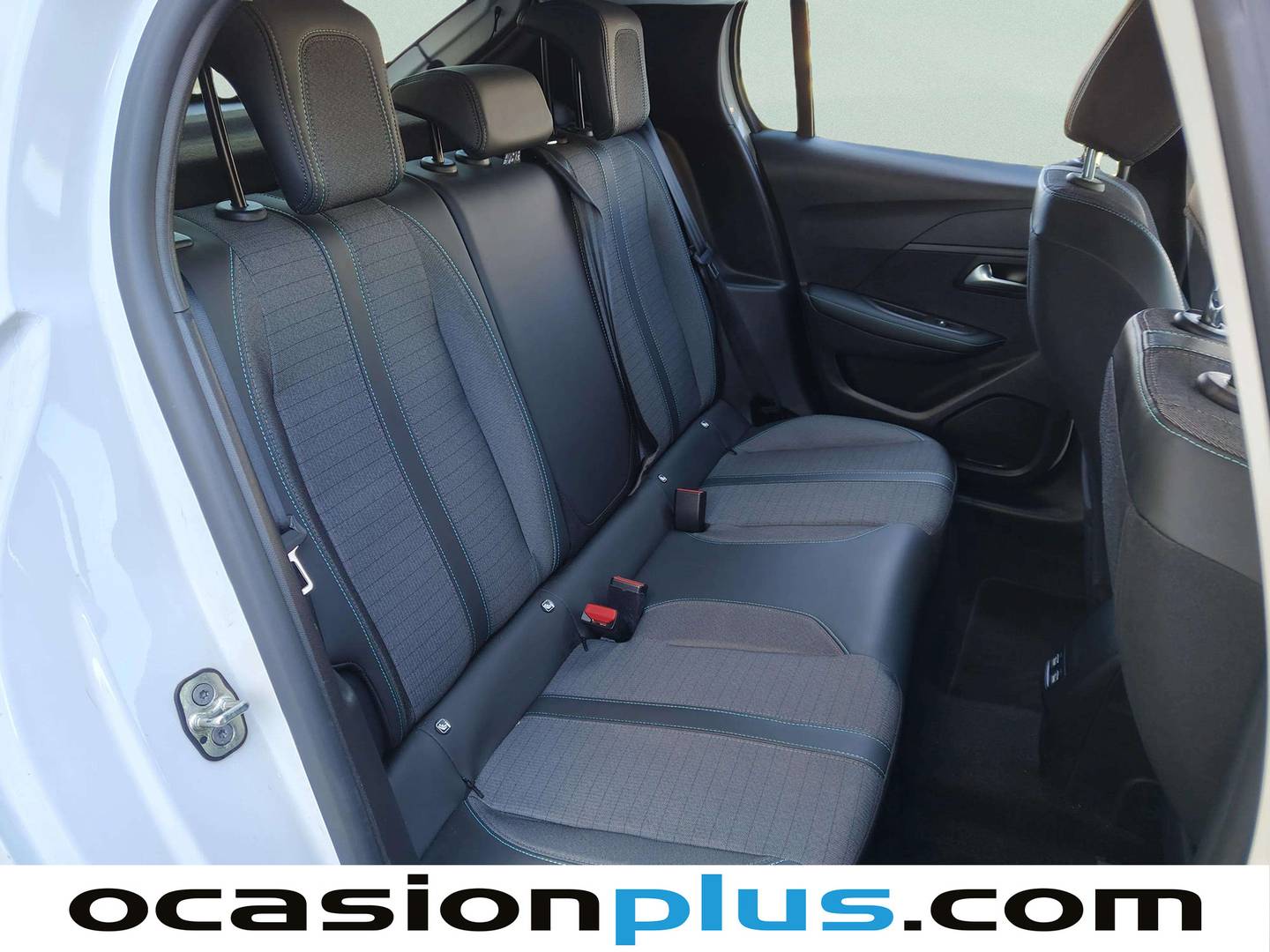 Peugeot 208 Peugeot 208 PureTech 100 Allure (100 CV) km 0