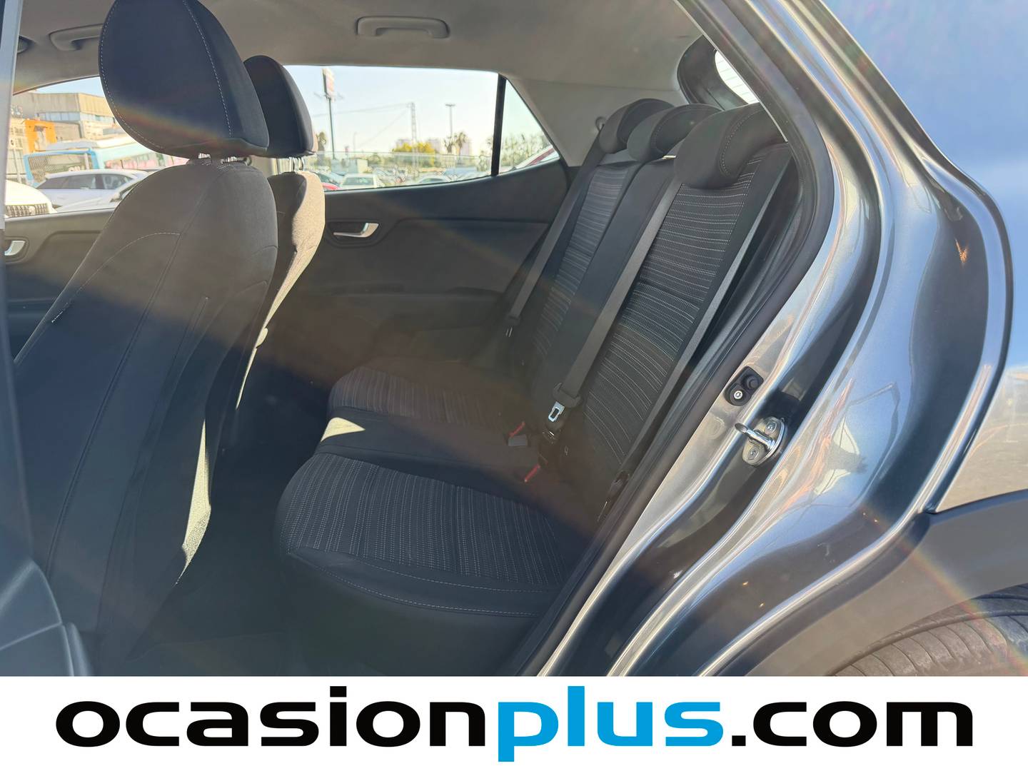 Foto KIA Stonic Kia Stonic 1.0 T-GDi MHEV Drive (120 CV)