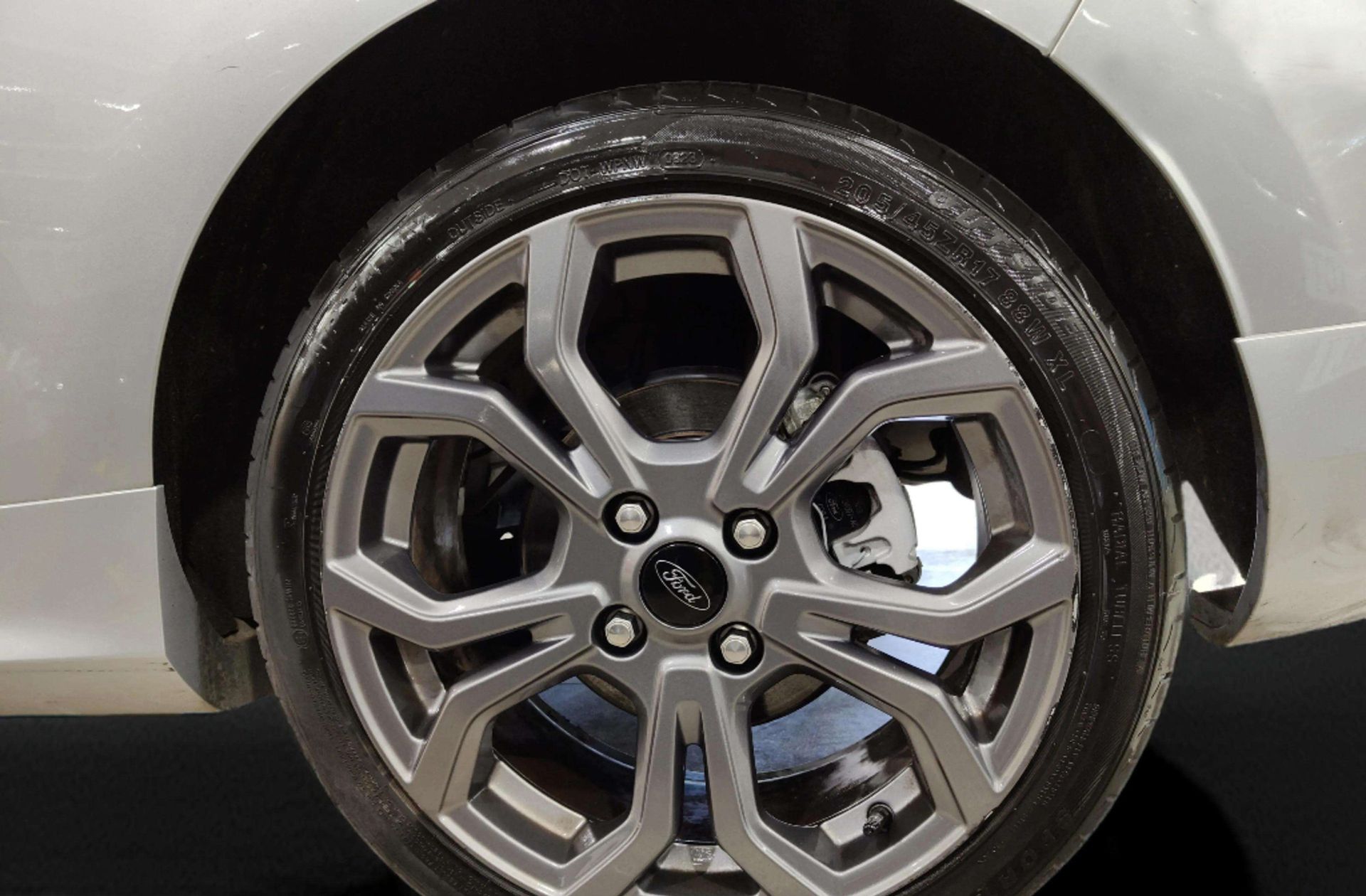 Ford Fiesta 1.0 EcoBoost ST-Line - foto 32