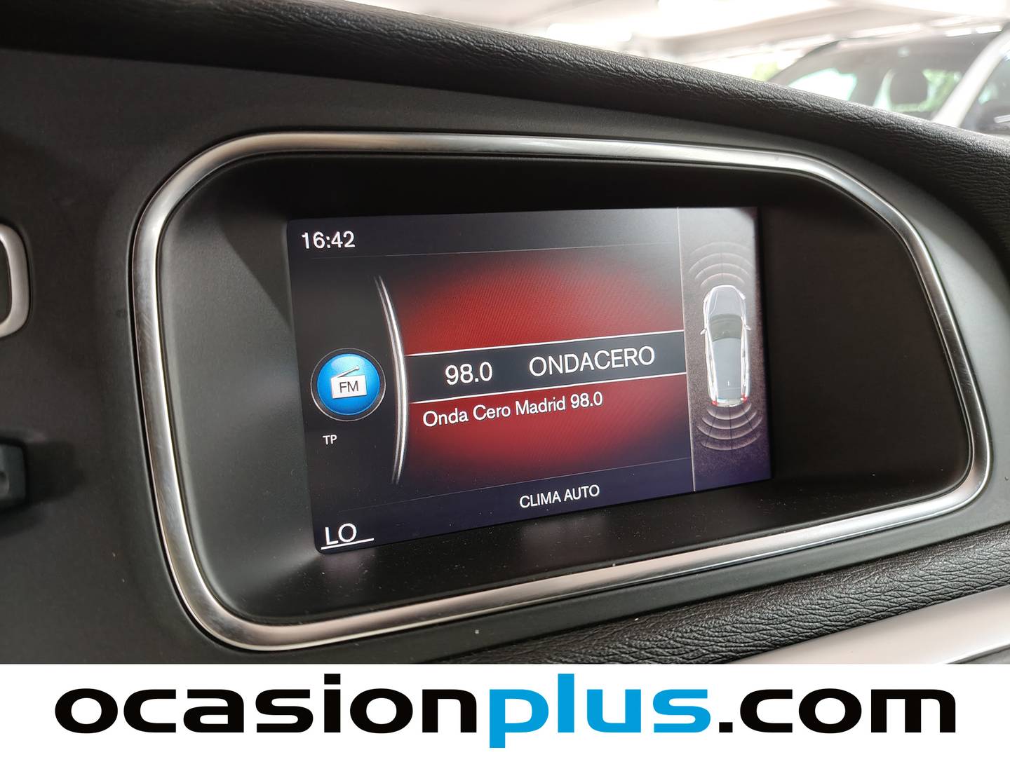 Extras del Volvo V40 Volvo V40 D4 R-Design Momentum Auto (190 CV)