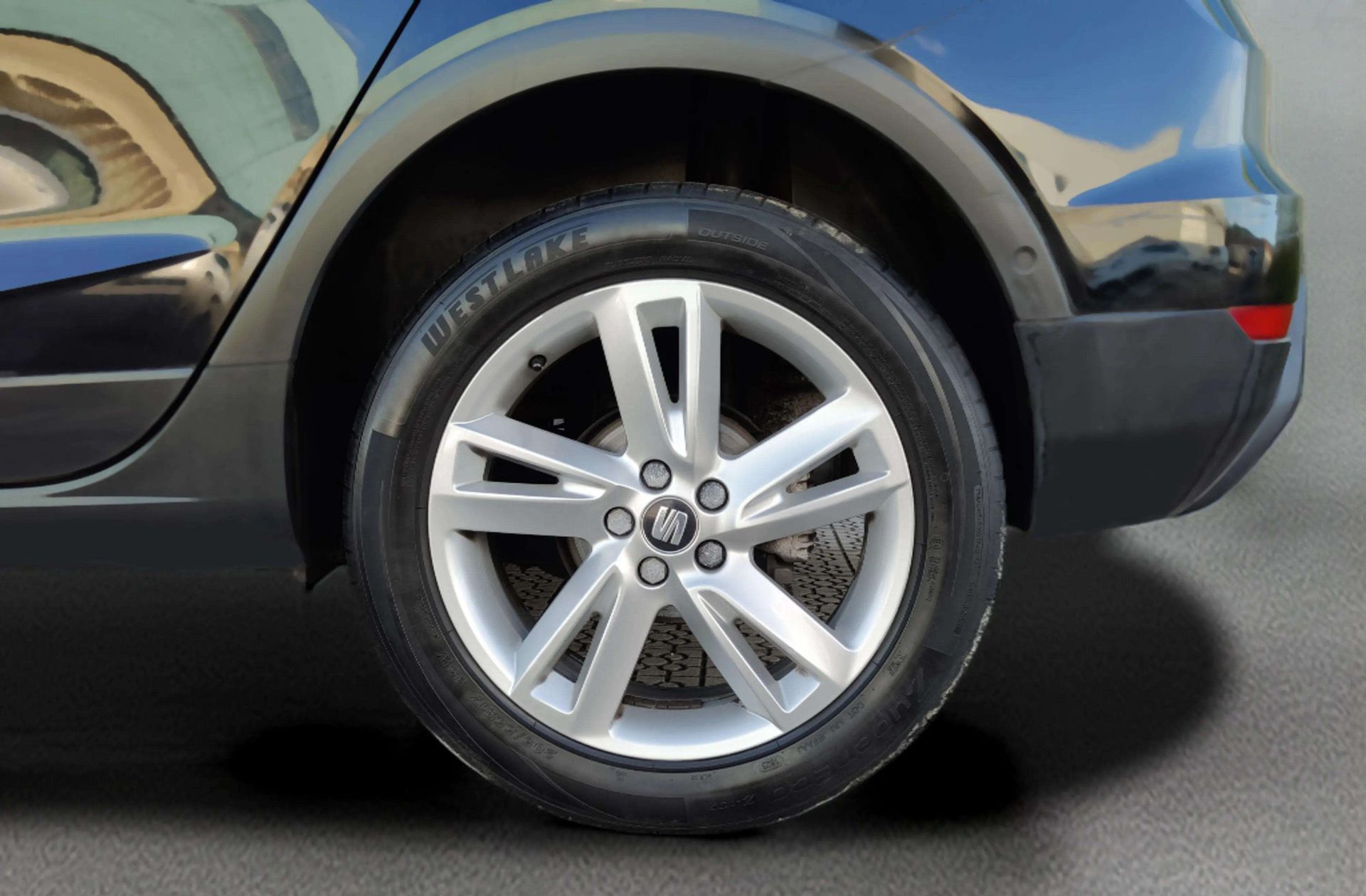 SEAT Arona 1.6 TDI Ecomotive FR - foto 42