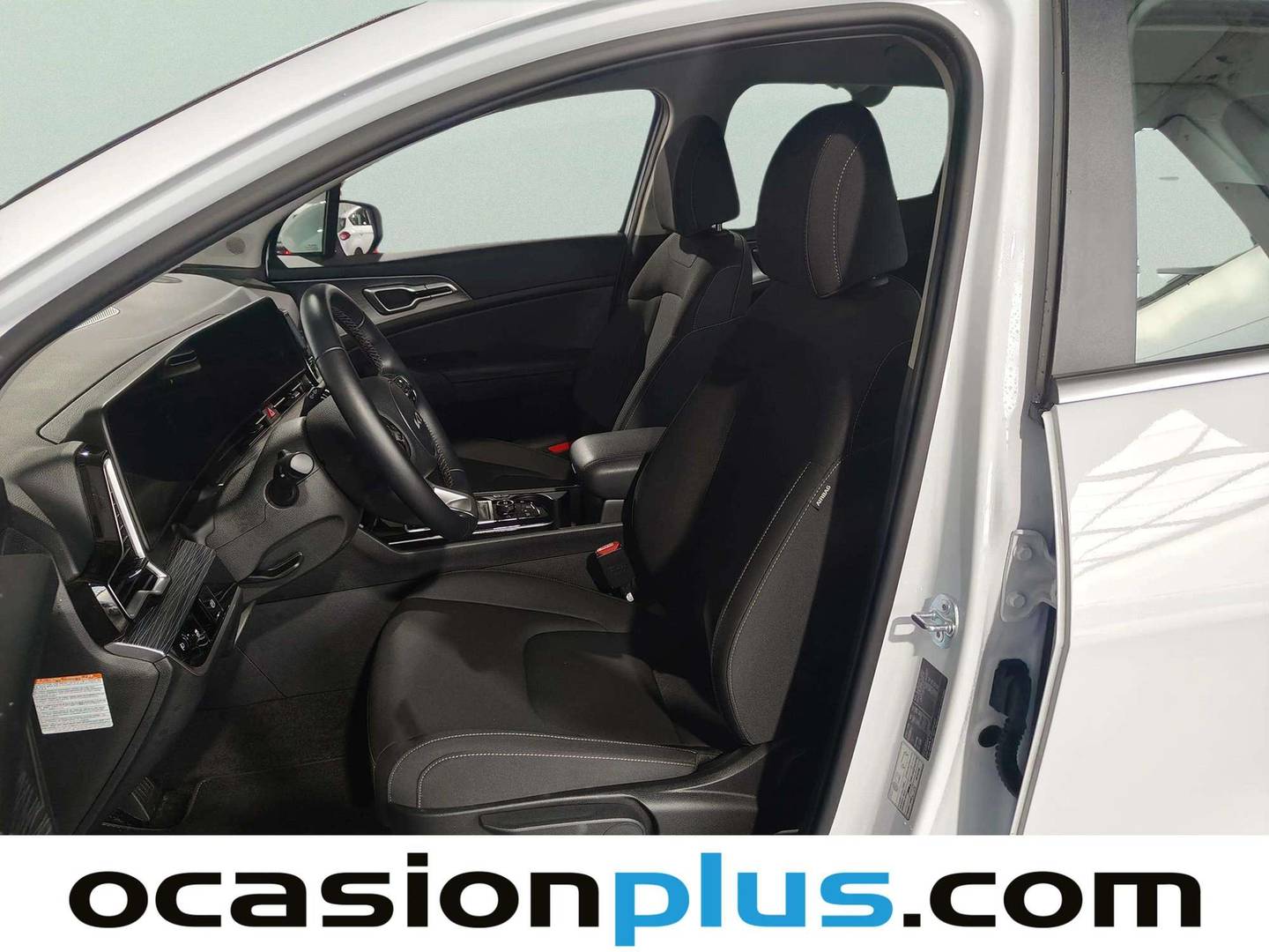Foto asientos delanteros KIA Sportage Kia Sportage 1.6 CRDi MHEV Business 4x2 DCT (136 CV)