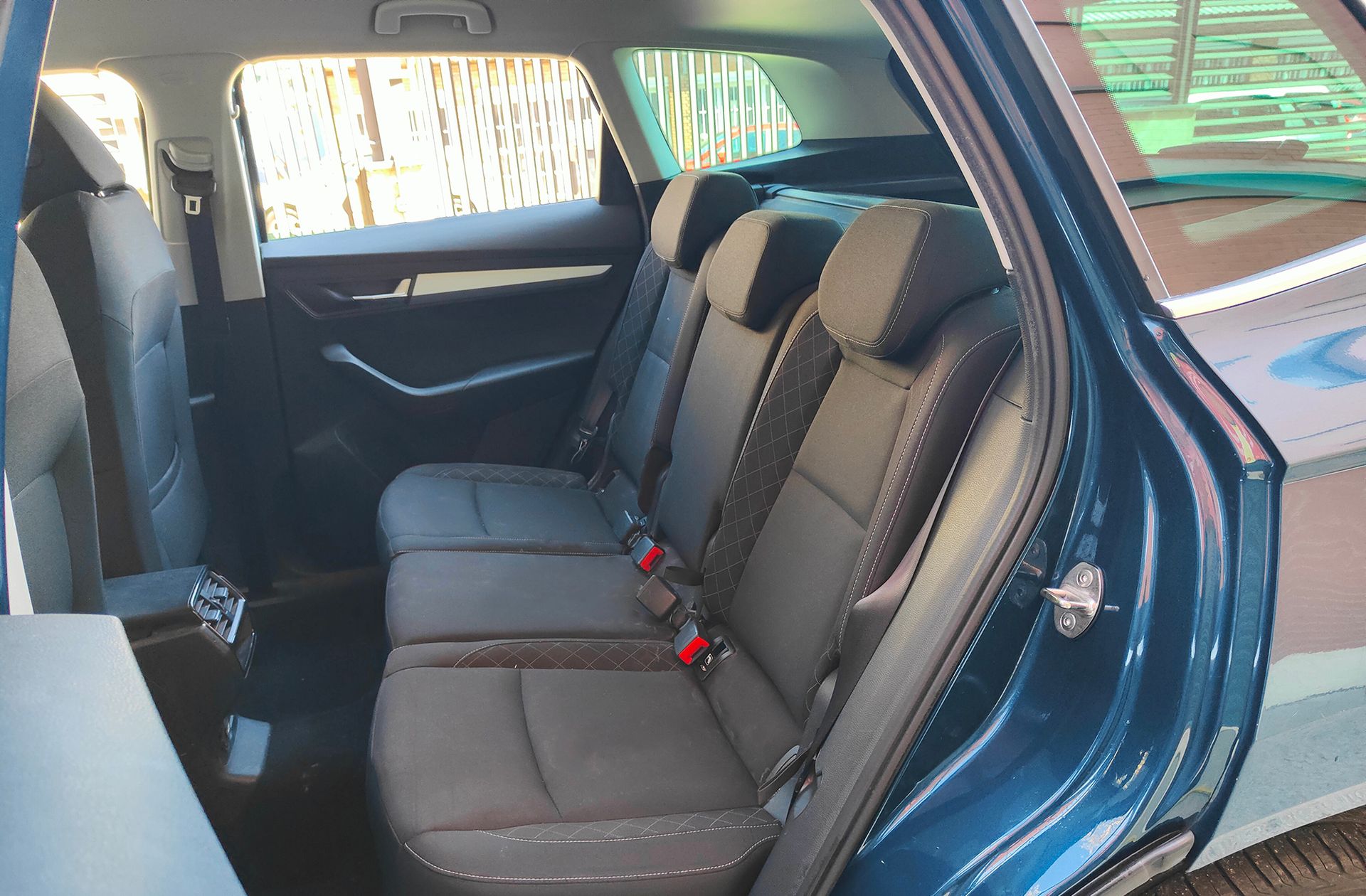 Škoda Karoq 1.0 TSI Ambition - foto 11