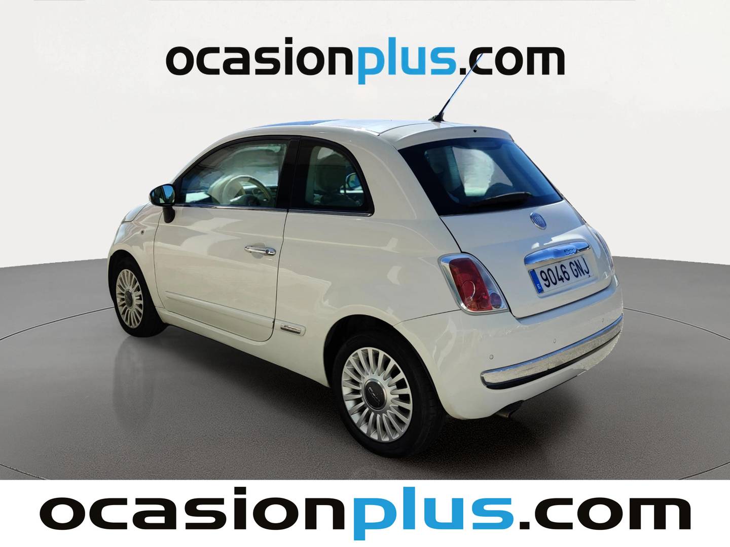 Foto trasera Fiat 500 Fiat 500 1.2 8v Lounge (69 CV) izquierda