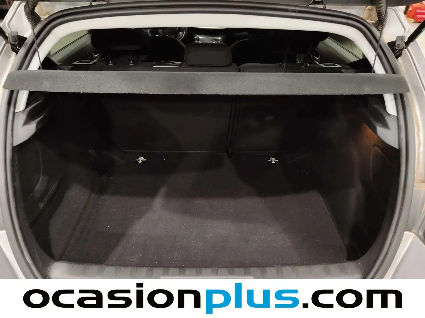 Foto Peugeot 308 Peugeot 308 BlueHDi 130 S&S Style (130 CV)