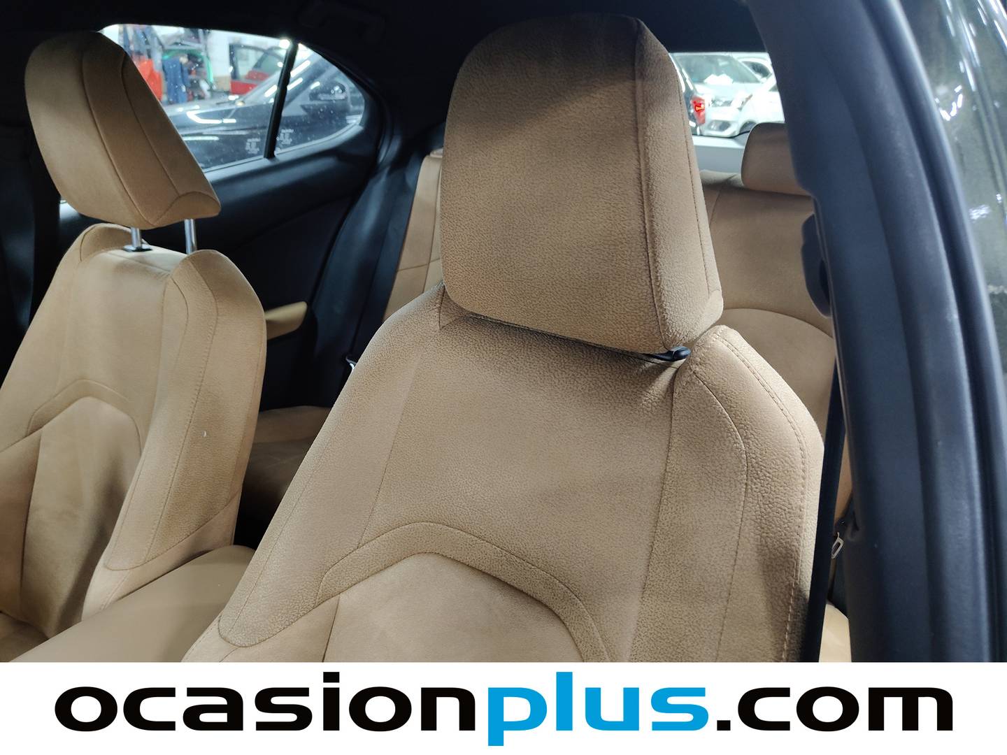 Lexus UX Lexus UX UX 300h Plus (199 CV) 199cv